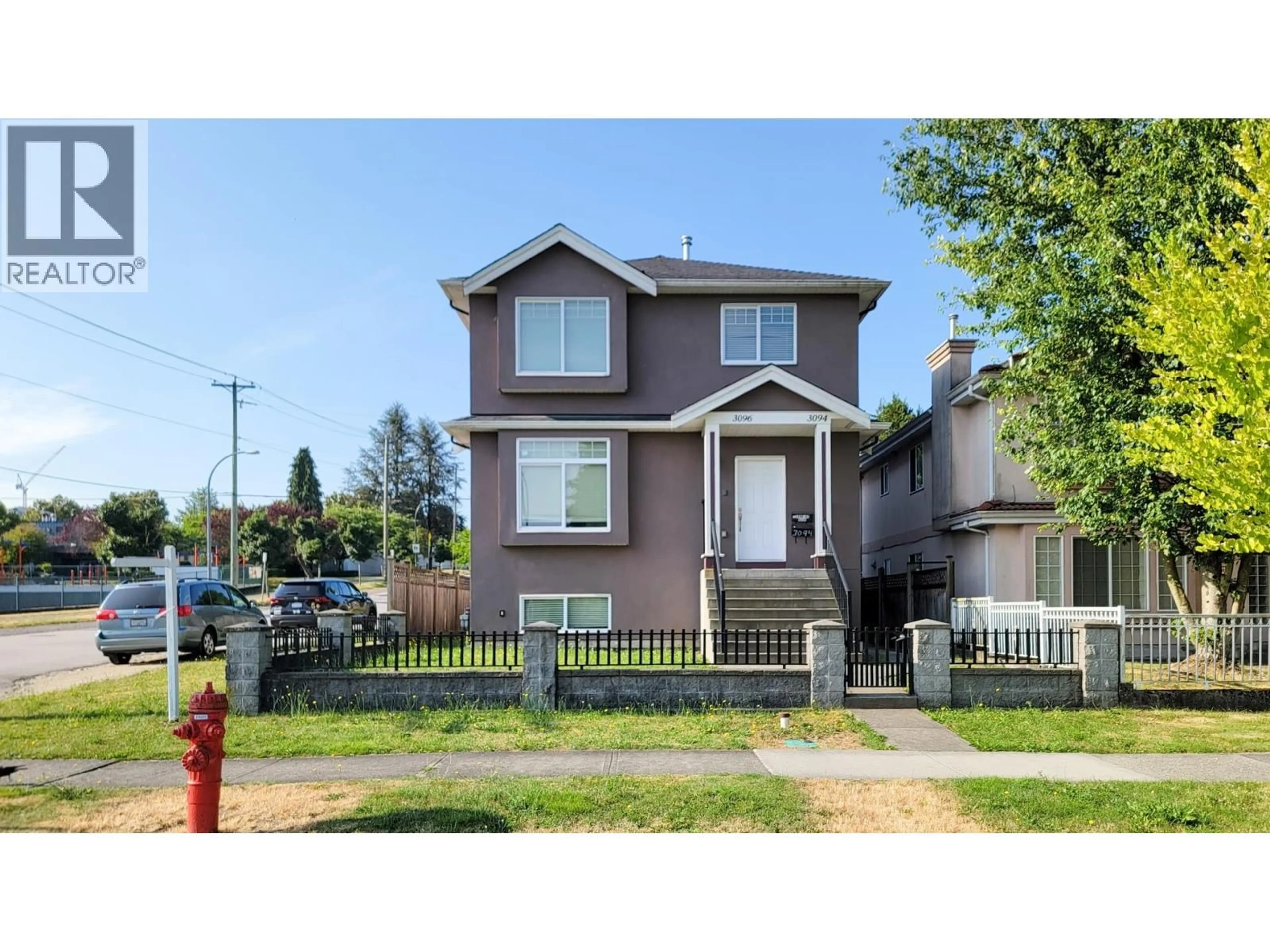 Home with vinyl exterior material, street for 3096 26TH AVENUE, Vancouver British Columbia V5R1L6