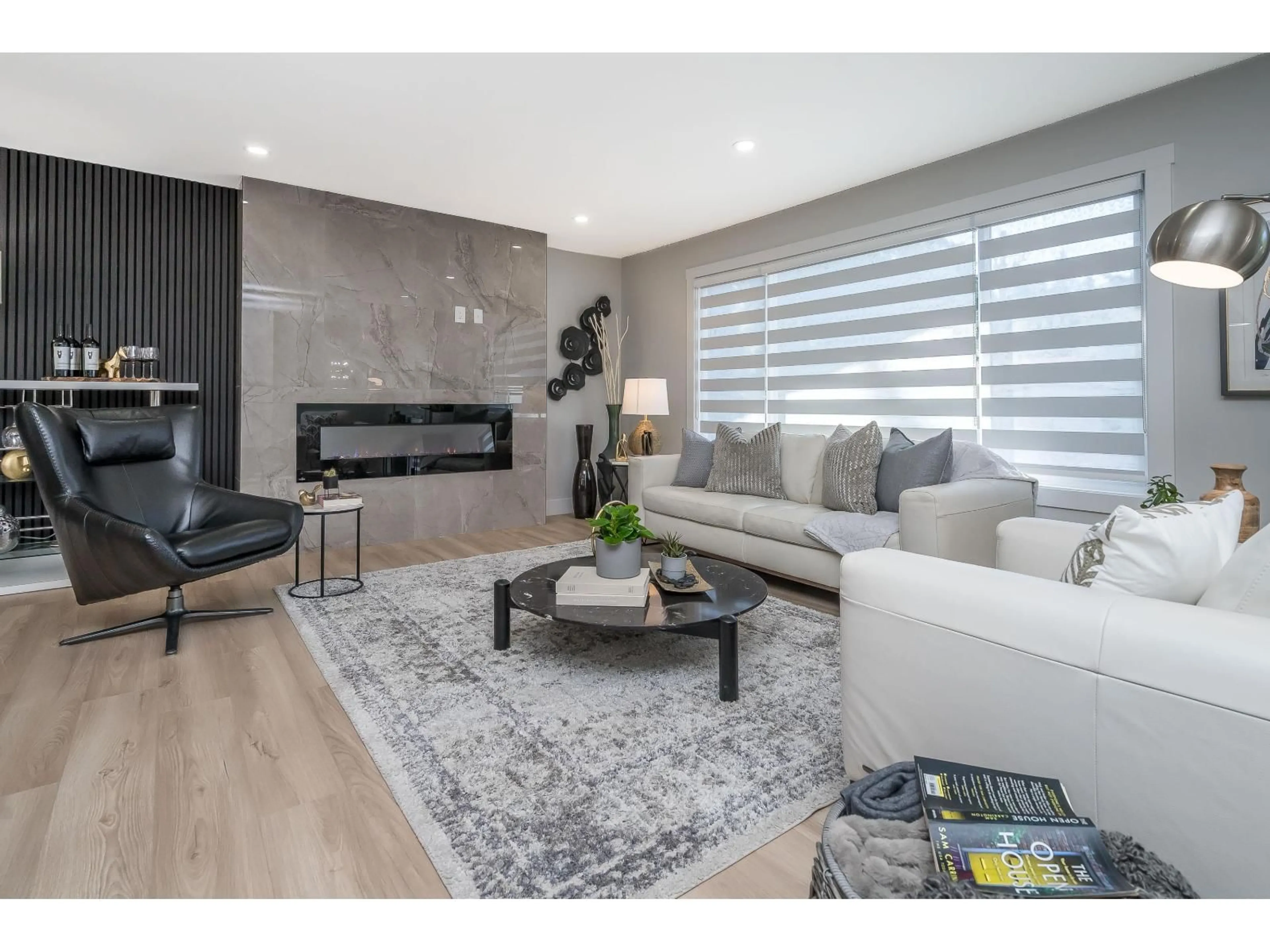 Living room with furniture, unknown for 20413 41A, Langley British Columbia V3A5N5