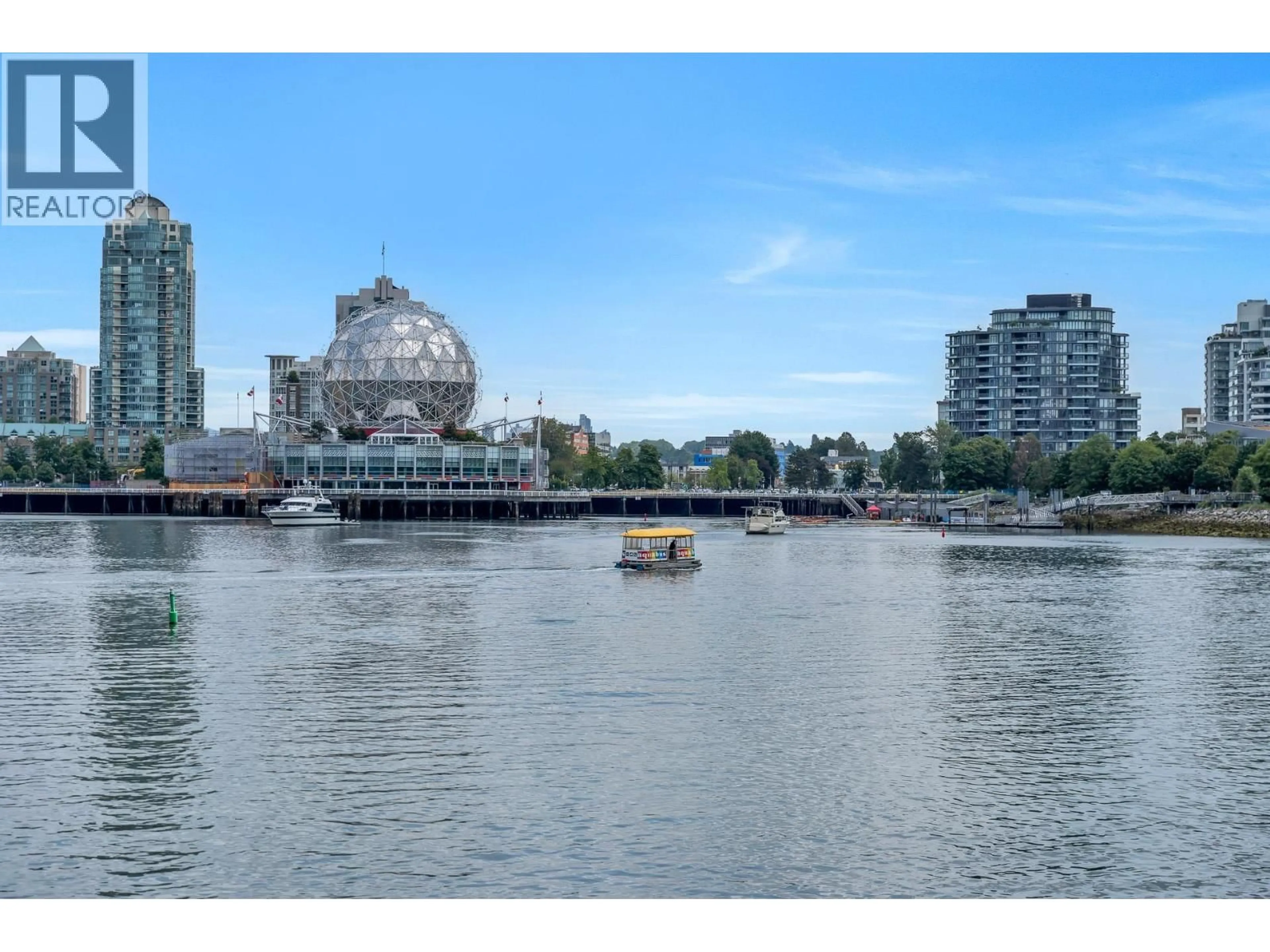 Blurry image for 2007 - 918 COOPERAGE WAY, Vancouver British Columbia V6B0A7