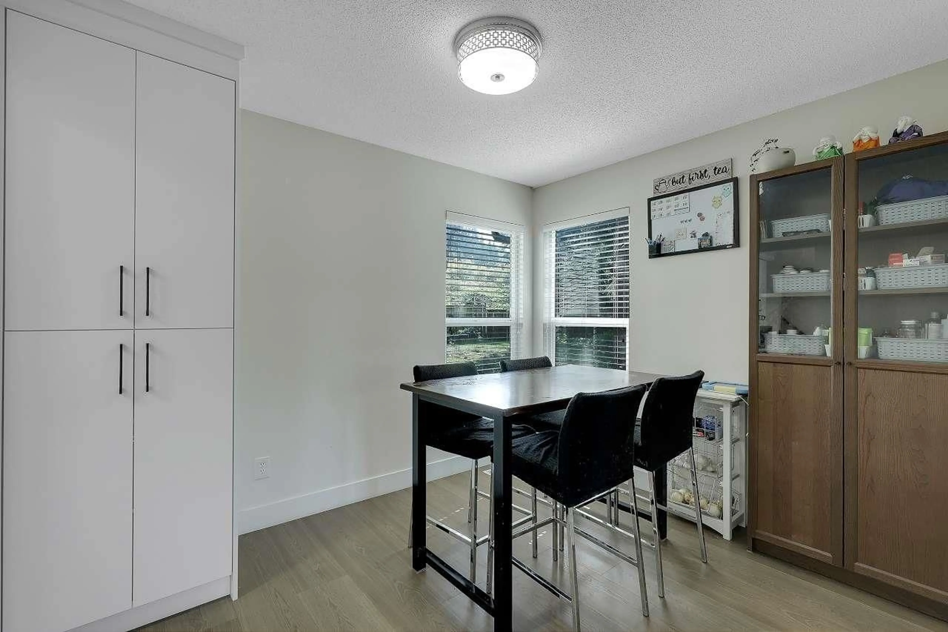 A pic of a room for 6854 UPPER CANYON, Delta British Columbia V4E2M2