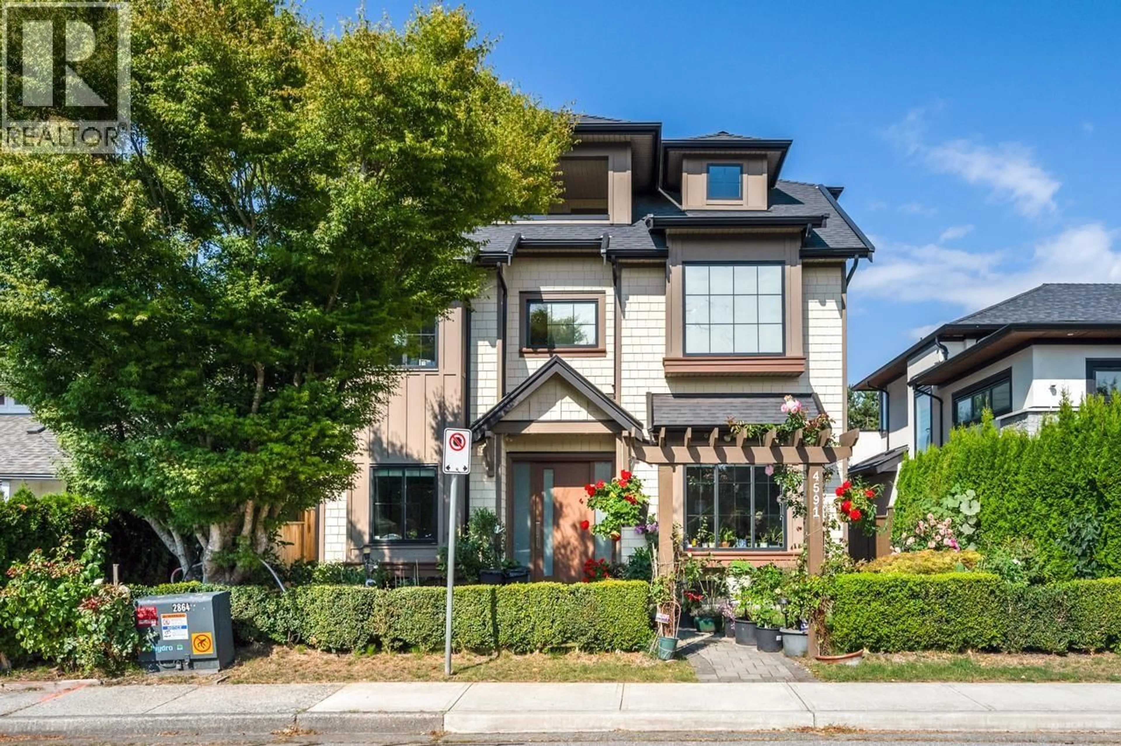 Home with brick exterior material, street for 4591 TRIMARAN DRIVE, Richmond British Columbia V7E4R4