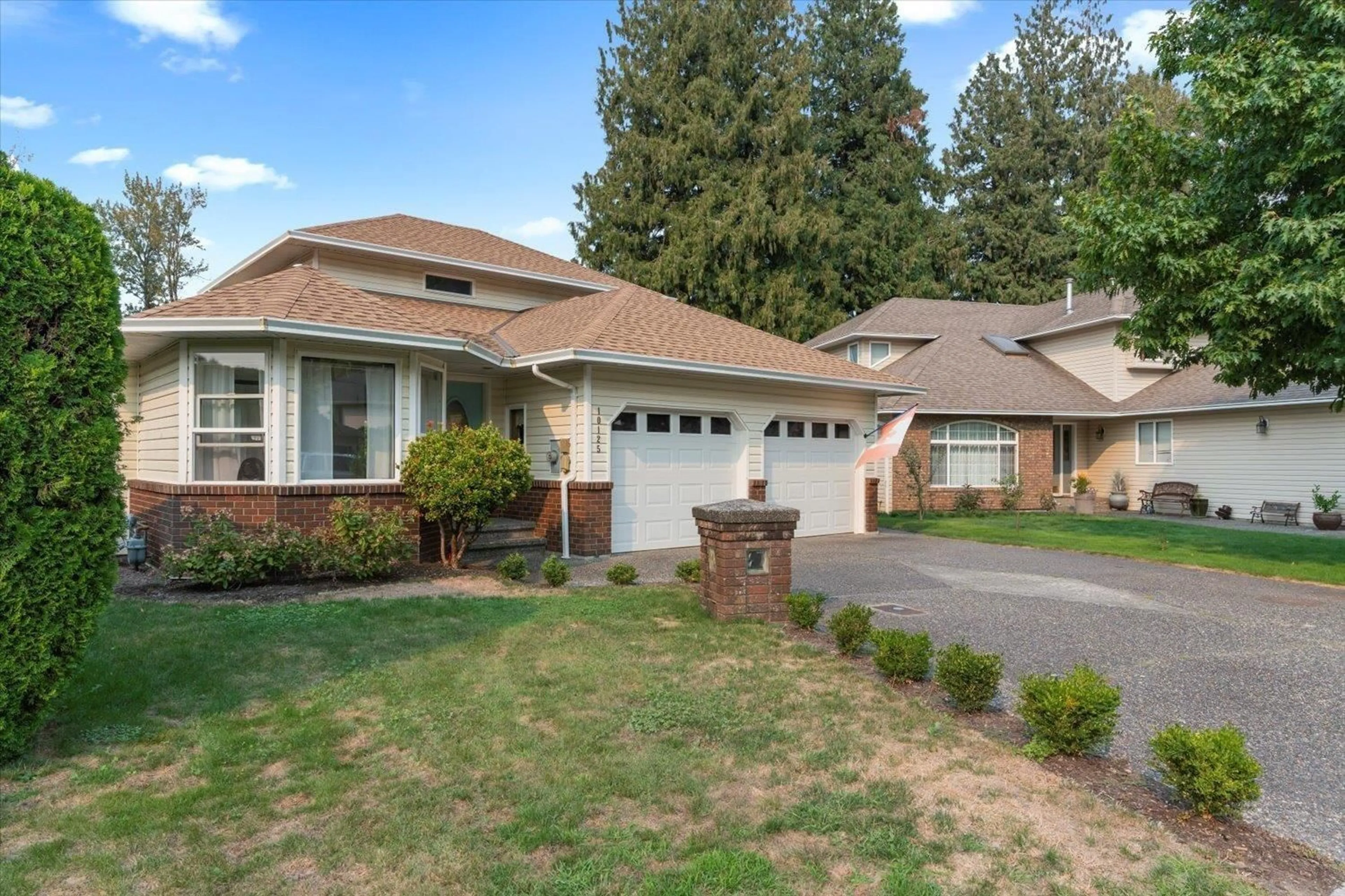 Home with vinyl exterior material, street for 10125 BEAVER CRESCENT, Chilliwack British Columbia V2P7X4