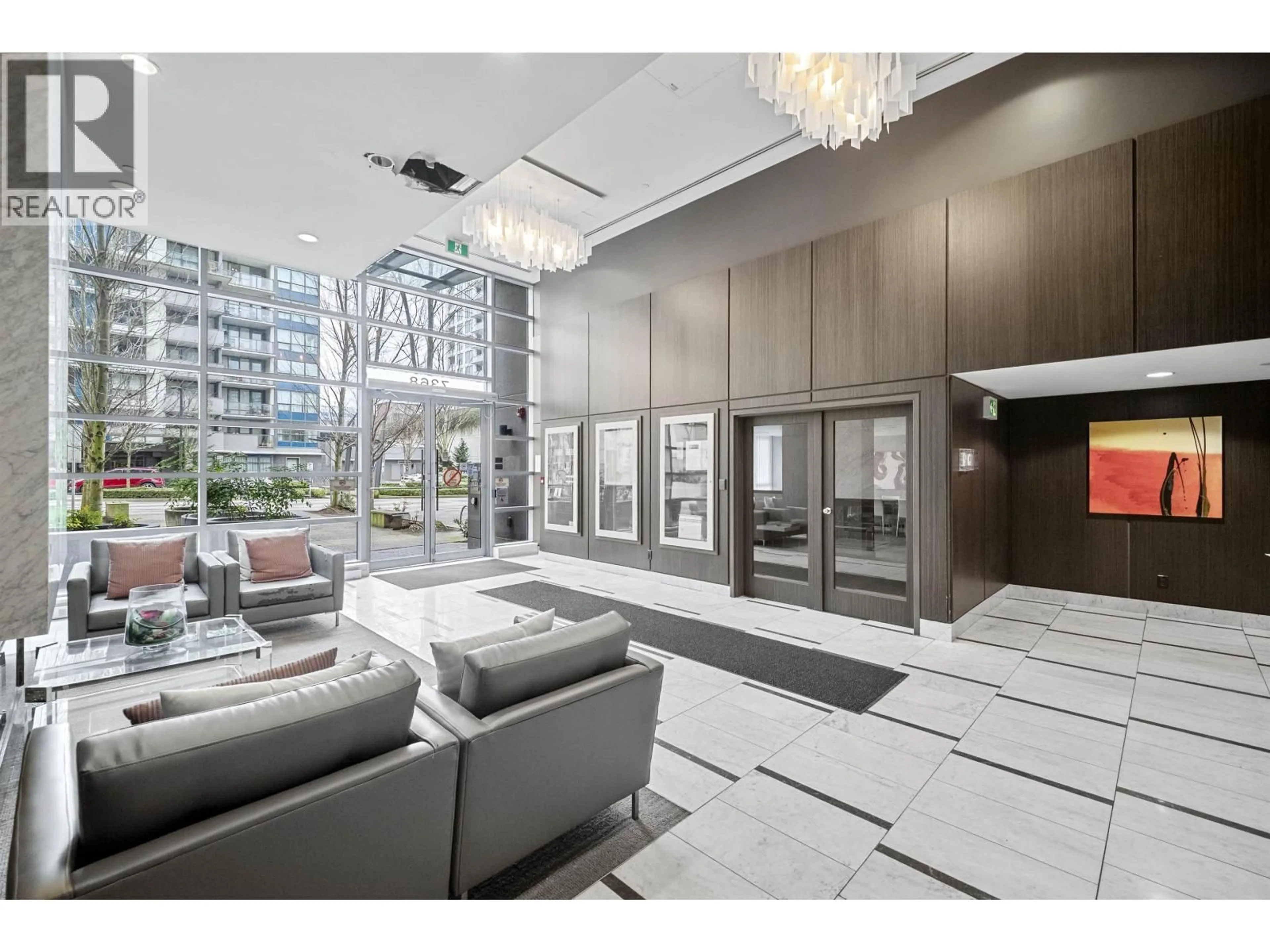 Indoor foyer for 1703 - 7368 GOLLNER AVENUE, Richmond British Columbia V6Y0H7