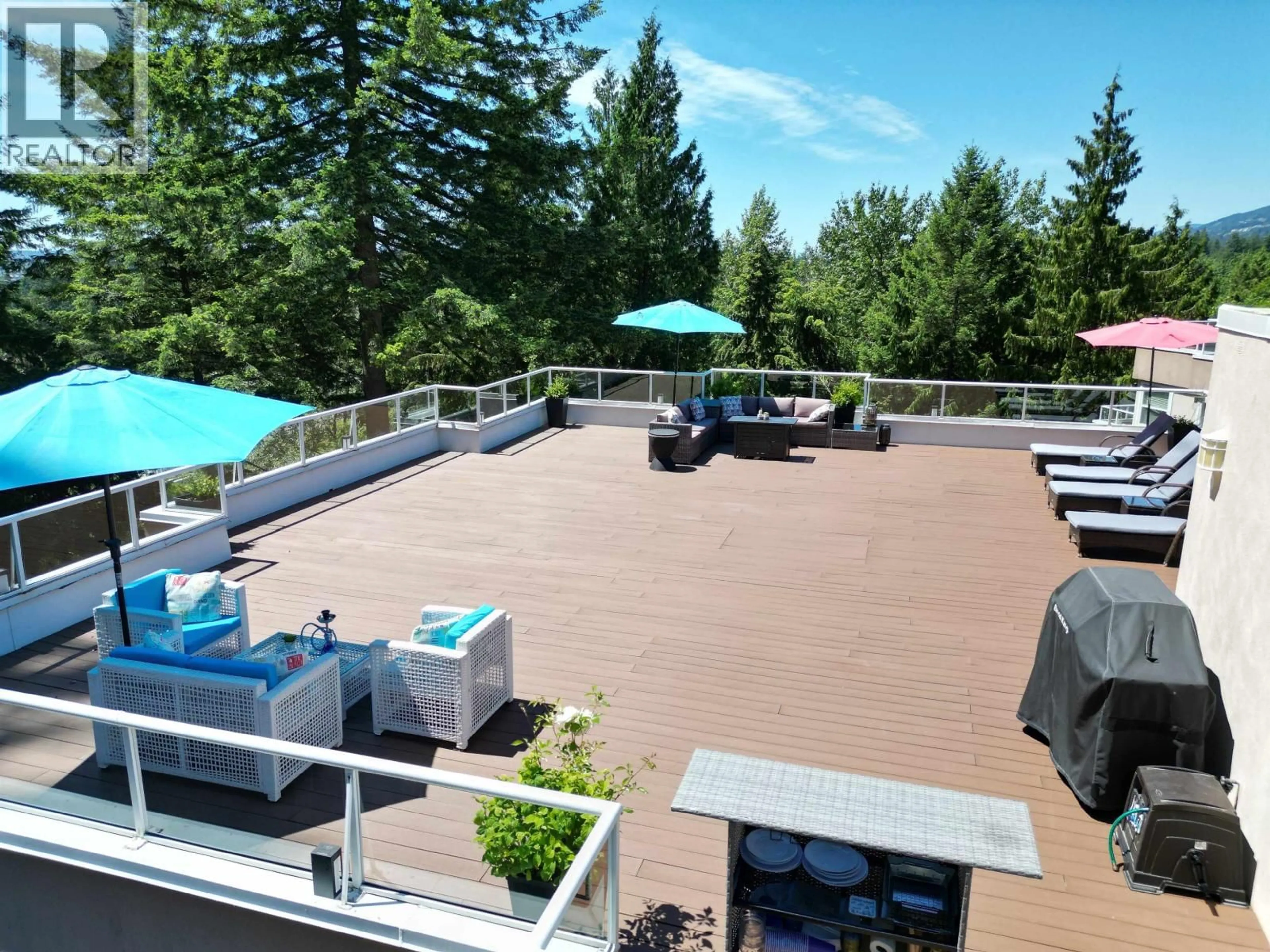 Patio, unknown for 11 - 2425 EDGEMONT BOULEVARD, North Vancouver British Columbia V7P2L2