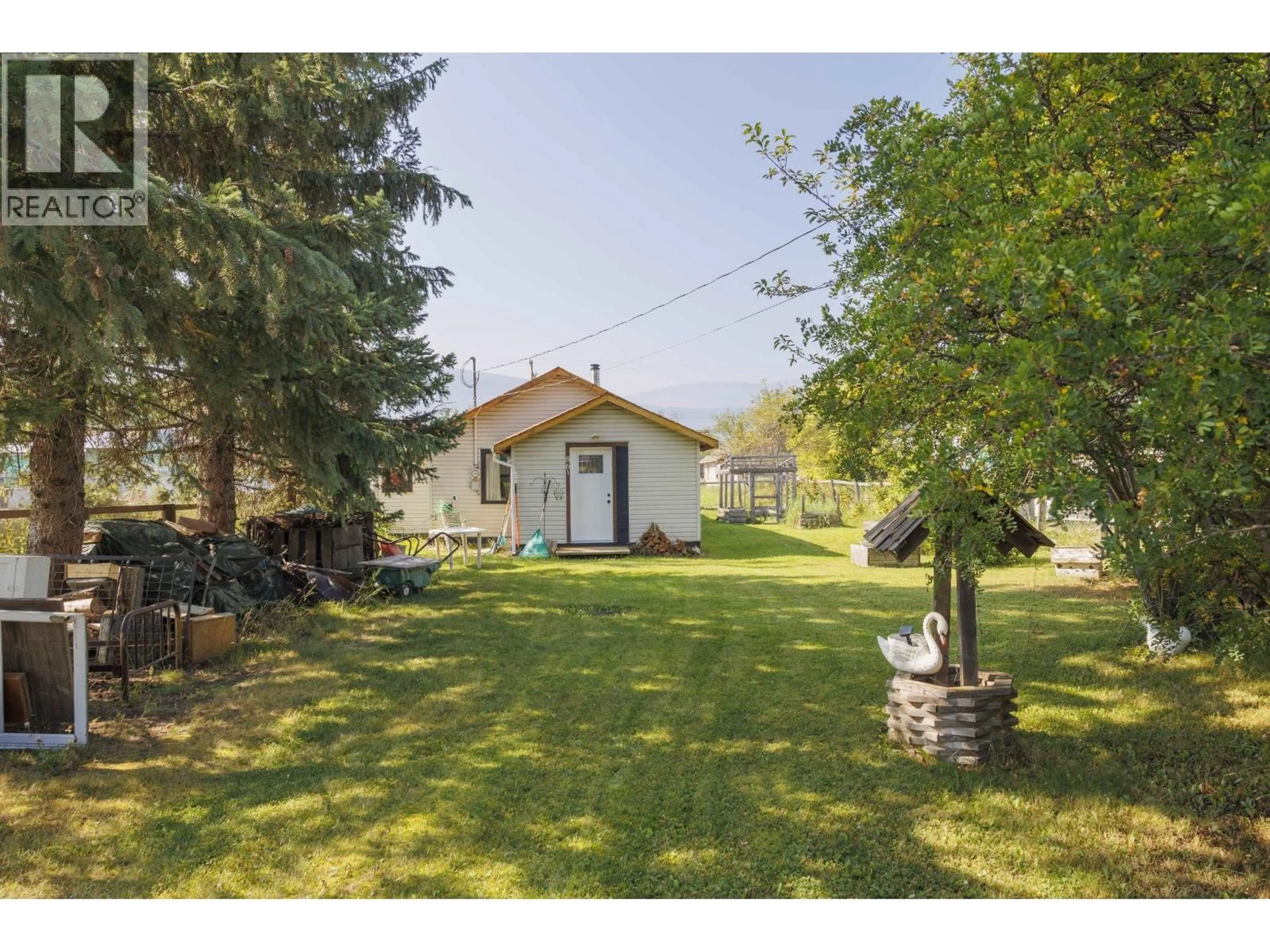 Unknown for 861 2ND AVENUE, McBride British Columbia V0J2E0