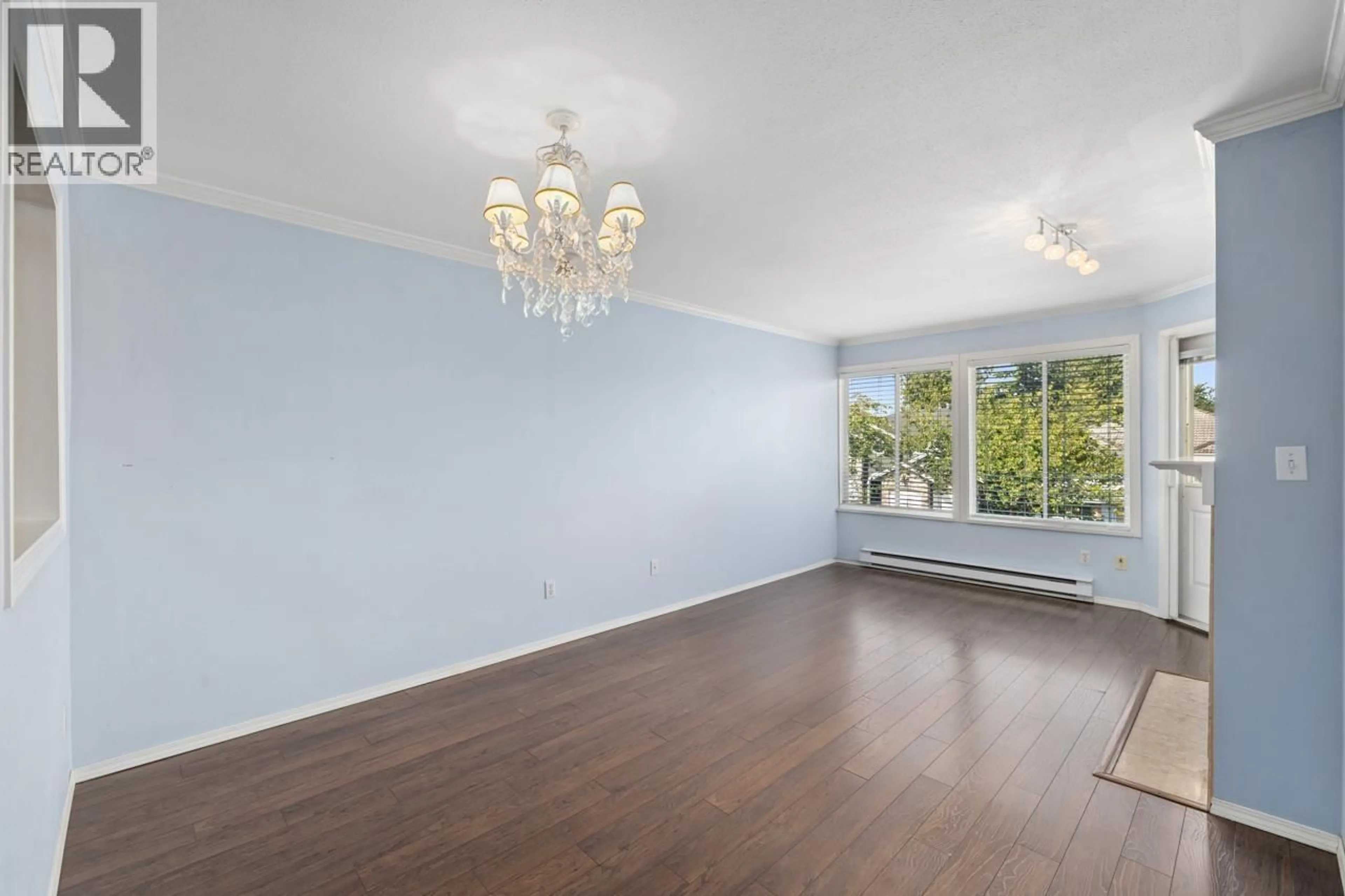 A pic of a room for 216 - 5875 IMPERIAL STREET, Burnaby British Columbia V5J1G4