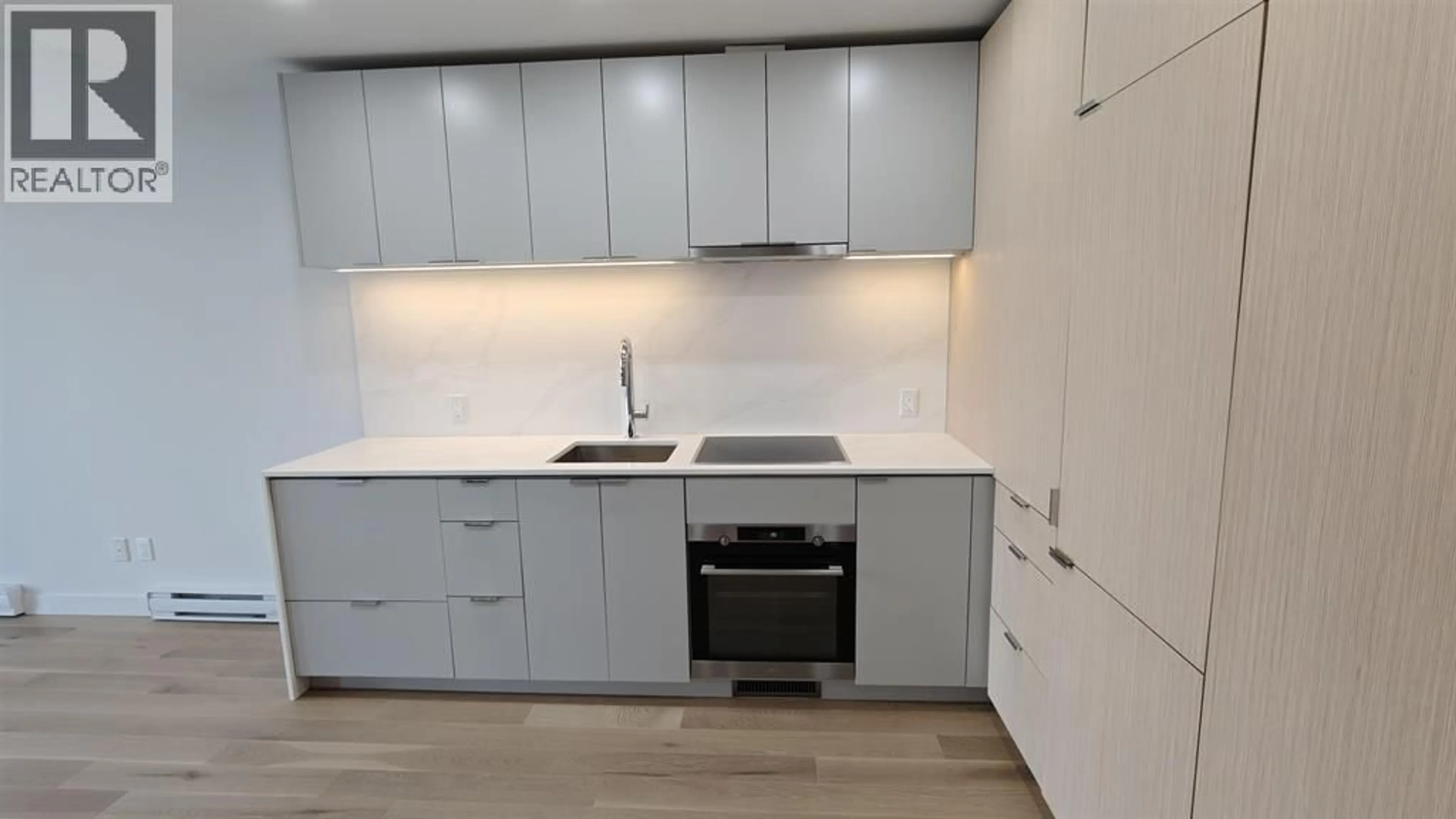 Standard kitchen, unknown for 602 - 239 KEEFER STREET, Vancouver British Columbia V6A1X6