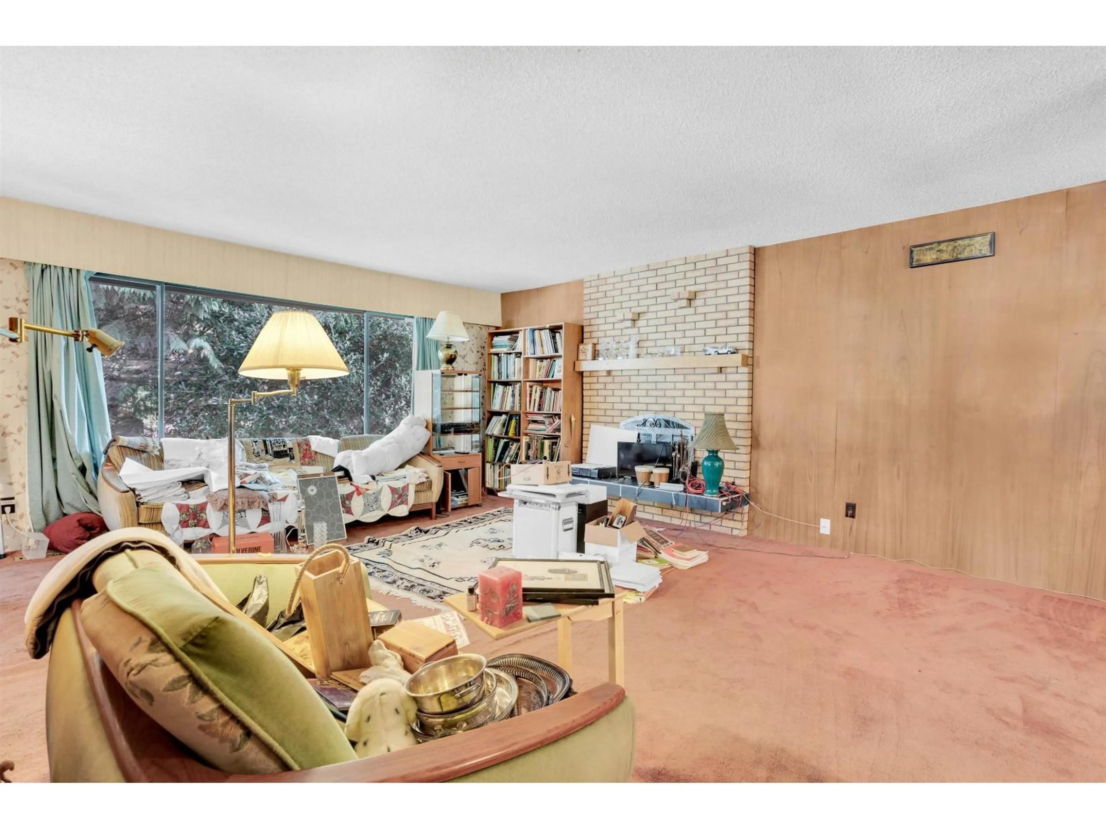 Living room with furniture, unknown for 9533 139, Surrey British Columbia V3V5X7