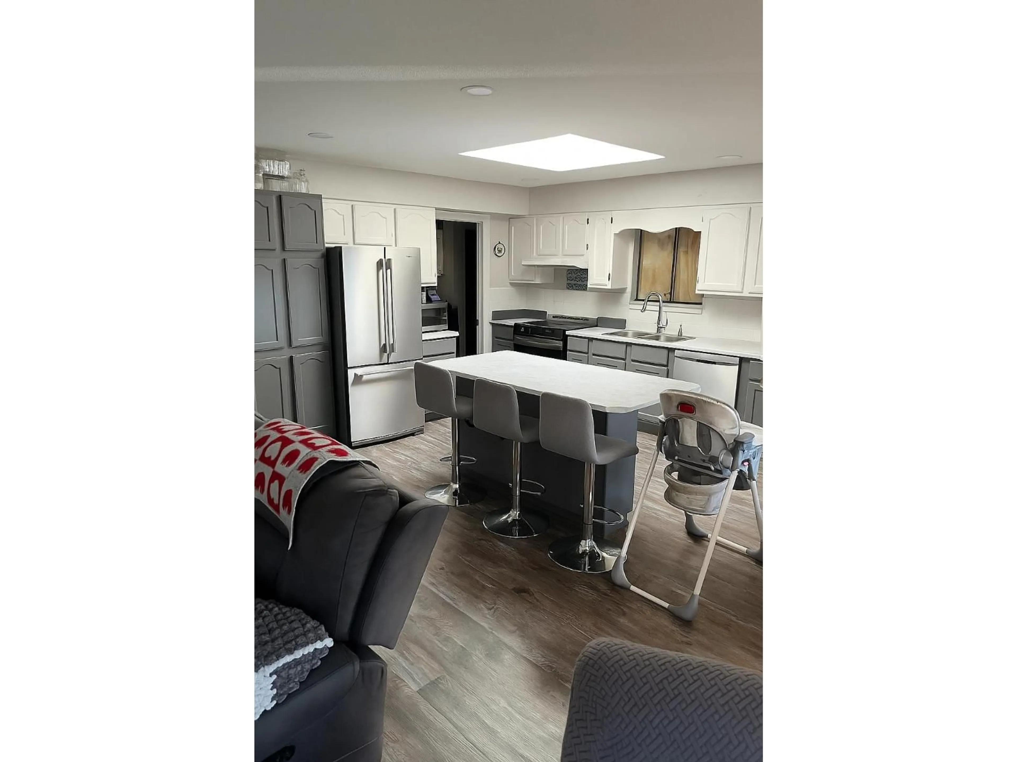 Open concept kitchen, unknown for 9170 ASHWELL ROAD, Chilliwack British Columbia V2P7L9