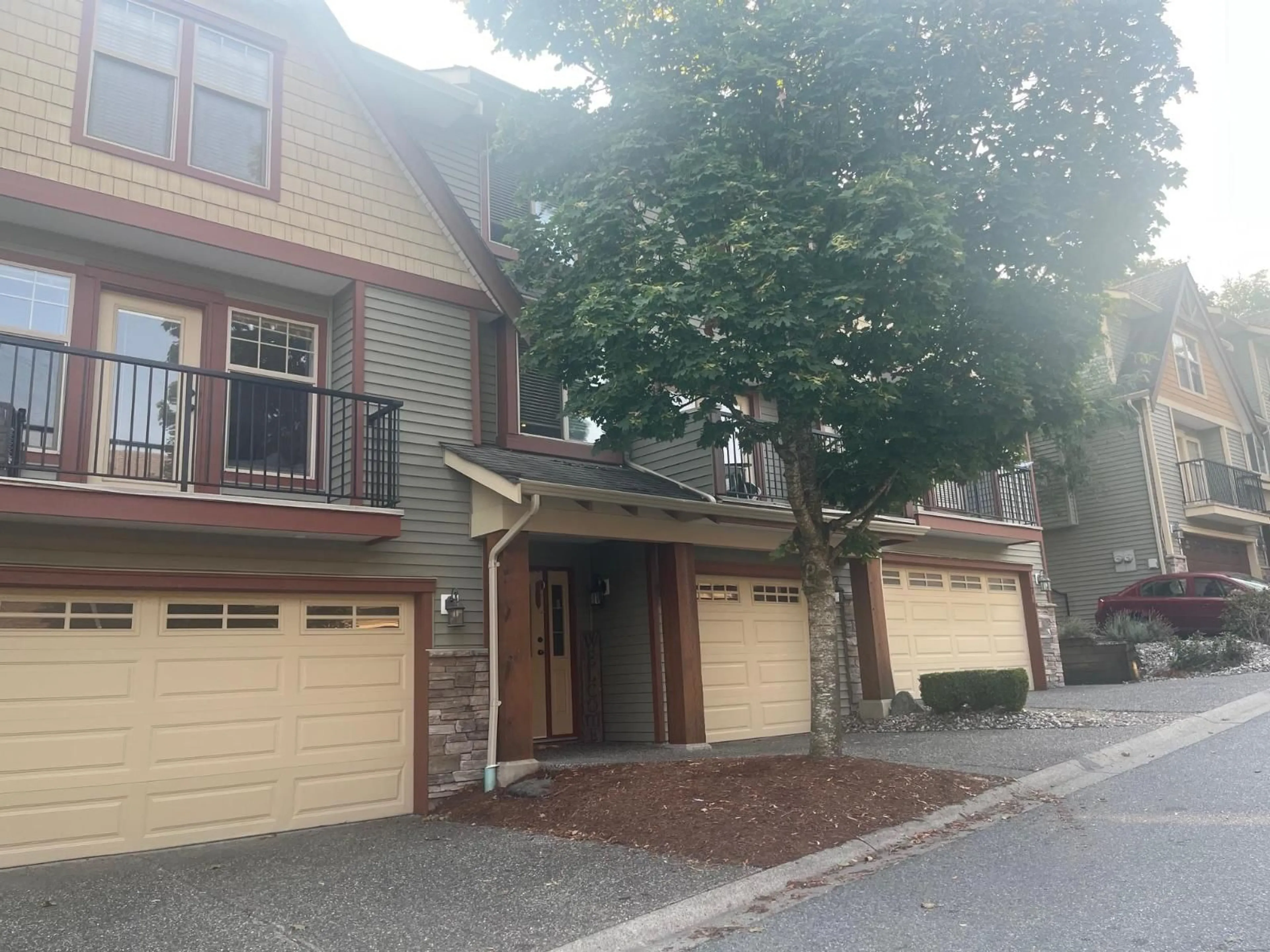 Unknown for 6 - 46840 RUSSELL ROAD, Chilliwack British Columbia V2R5Z1