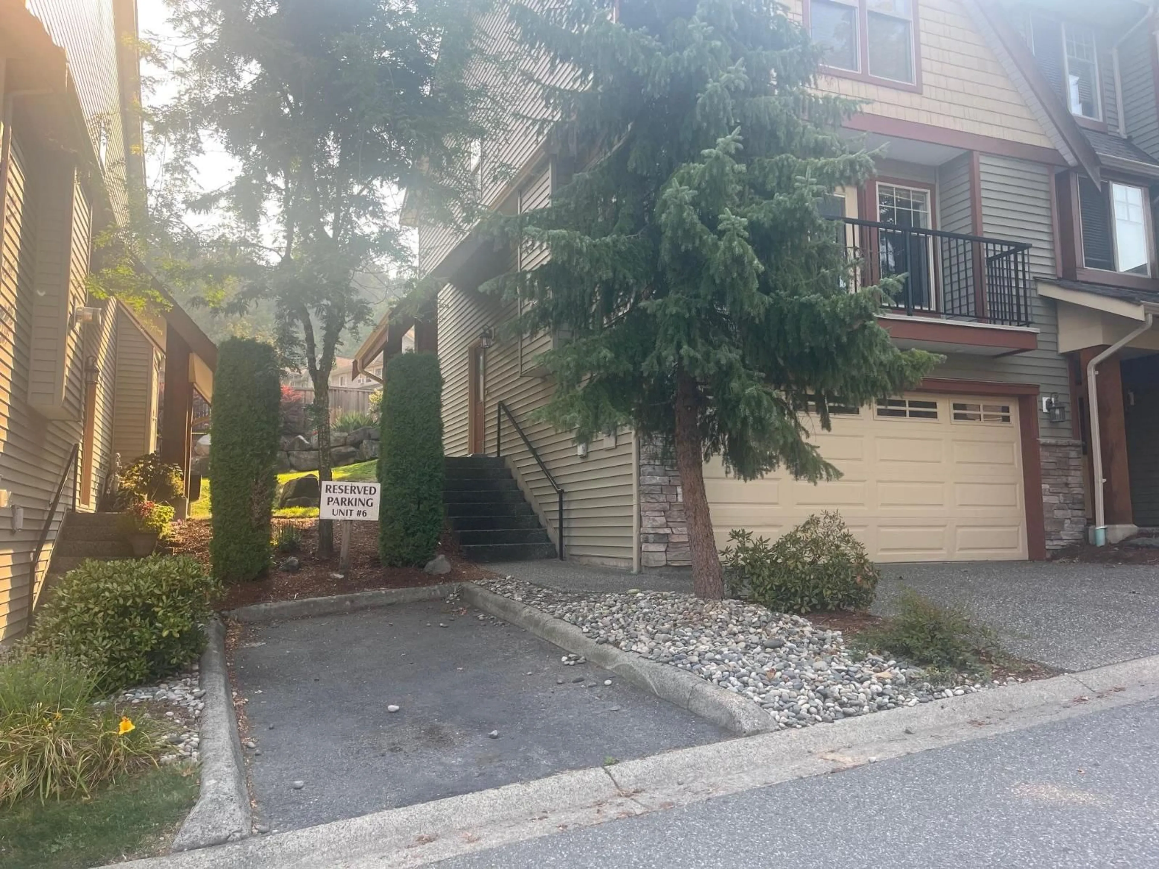 Unknown for 6 - 46840 RUSSELL ROAD, Chilliwack British Columbia V2R5Z1