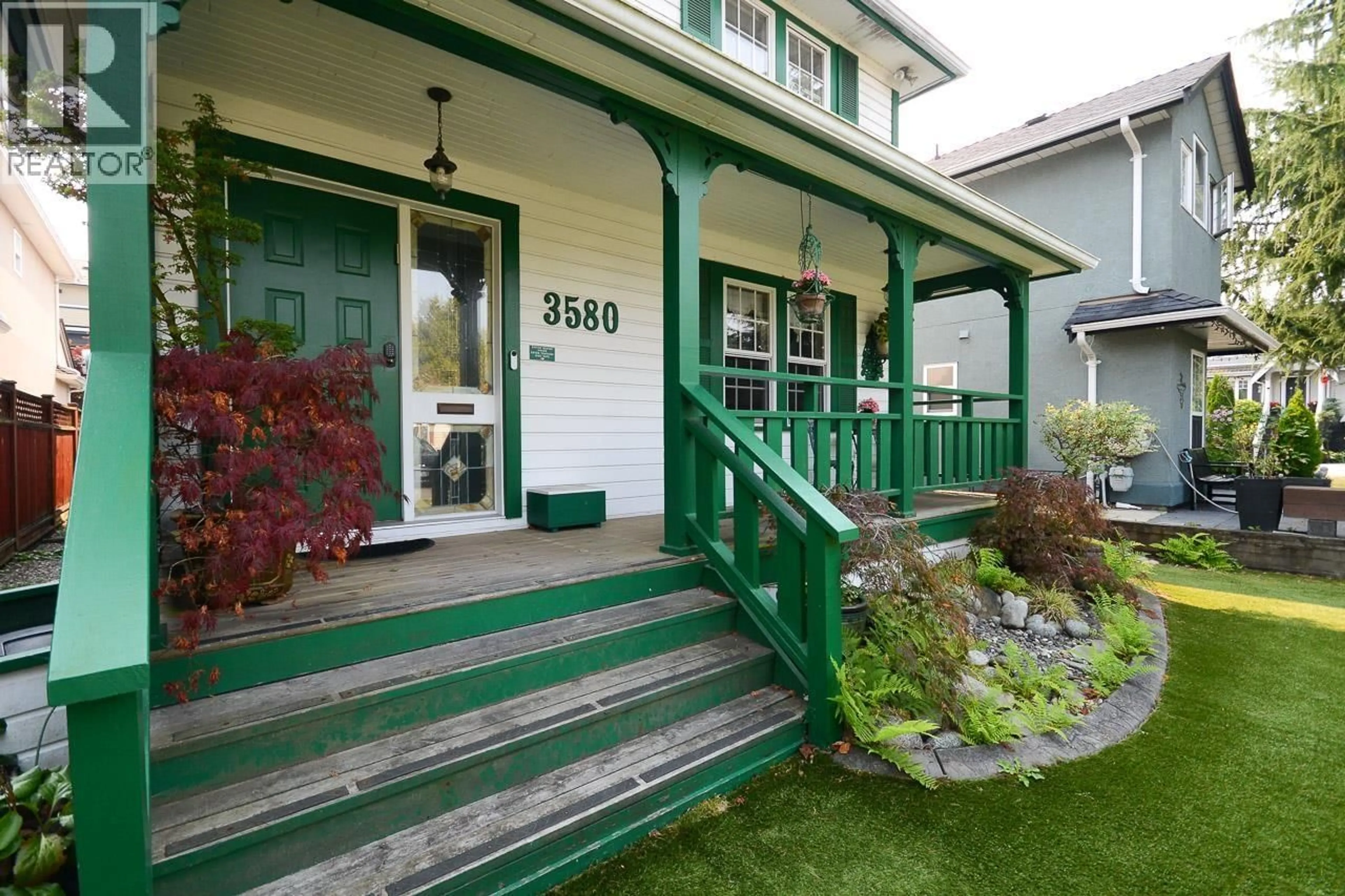 Home with vinyl exterior material, street for 3580 BROADWAY STREET, Richmond British Columbia V7E2X8