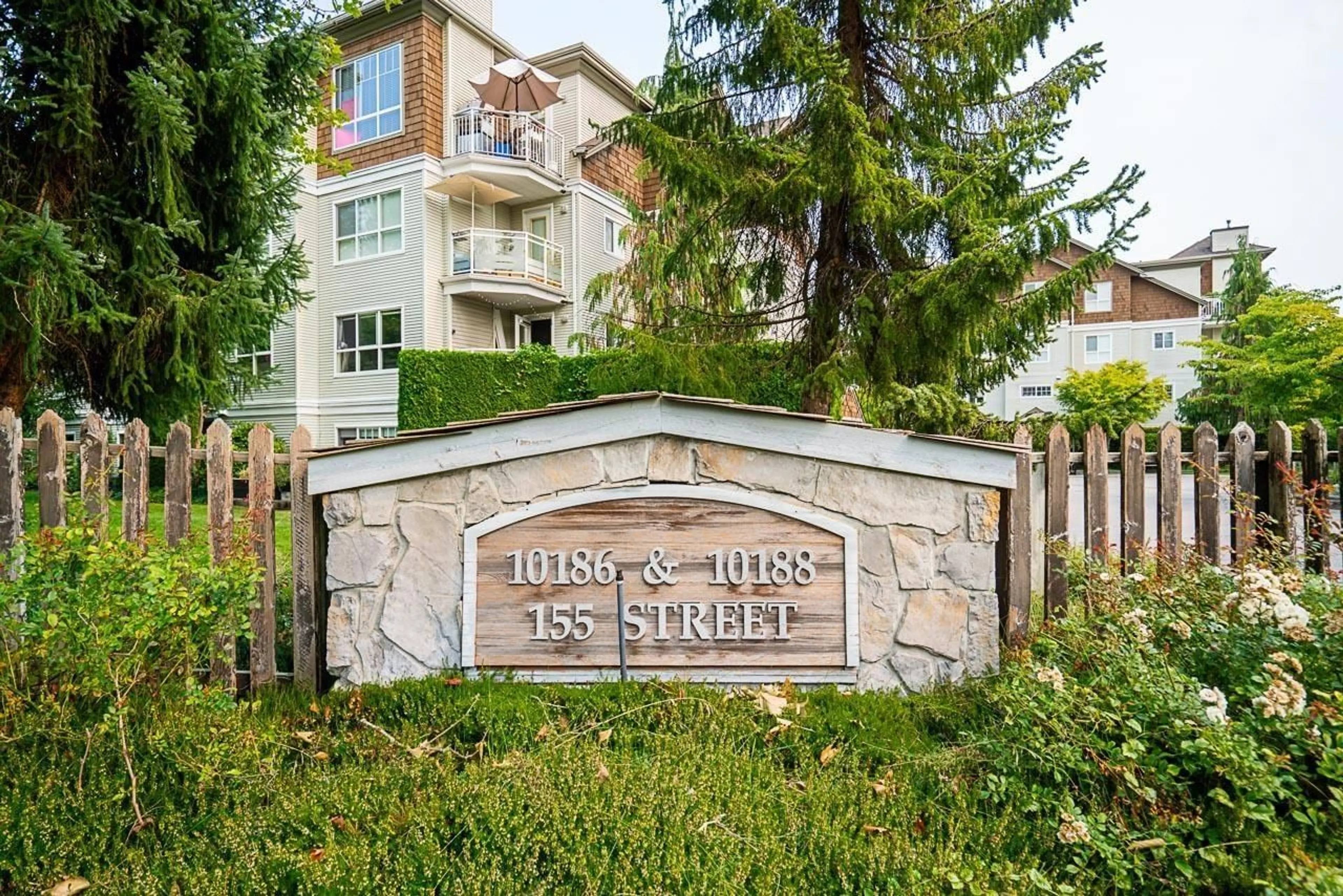 Unknown for 403 - 10188 155, Surrey British Columbia V3R0R6