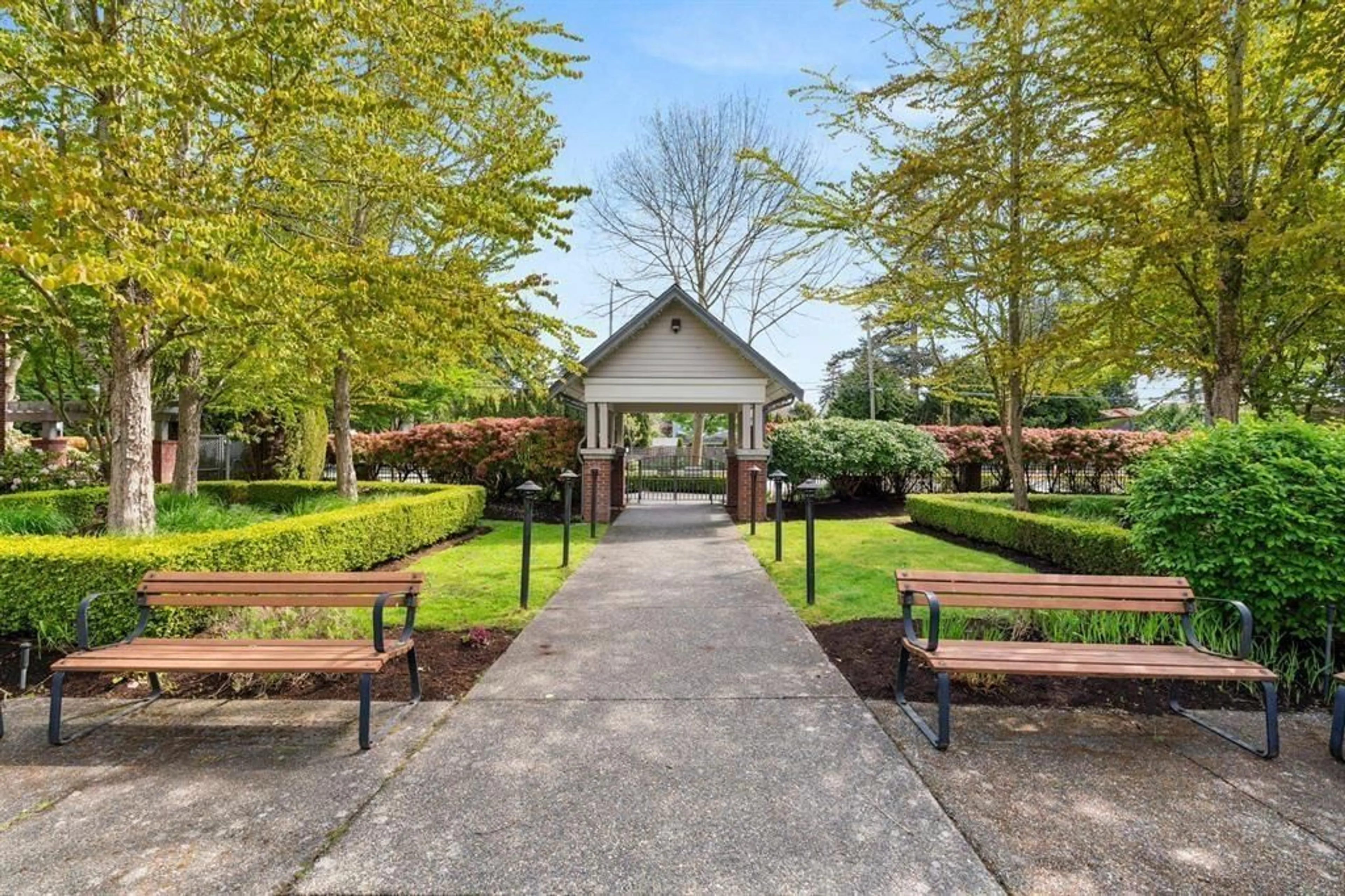 Patio, street for 310 - 2167 152, Surrey British Columbia V4A4P1