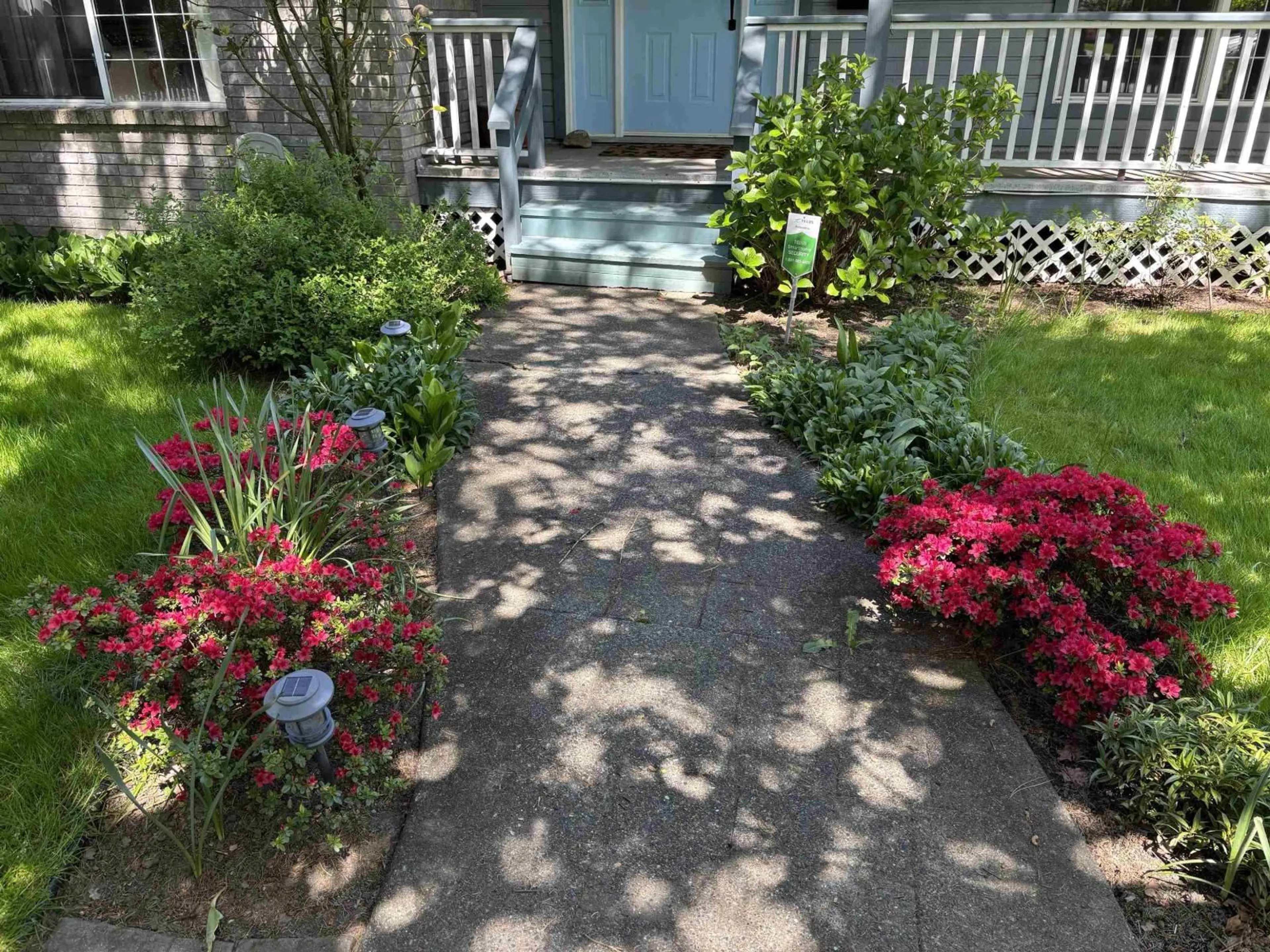 Patio, street for 21615 46, Langley British Columbia V3A8M9