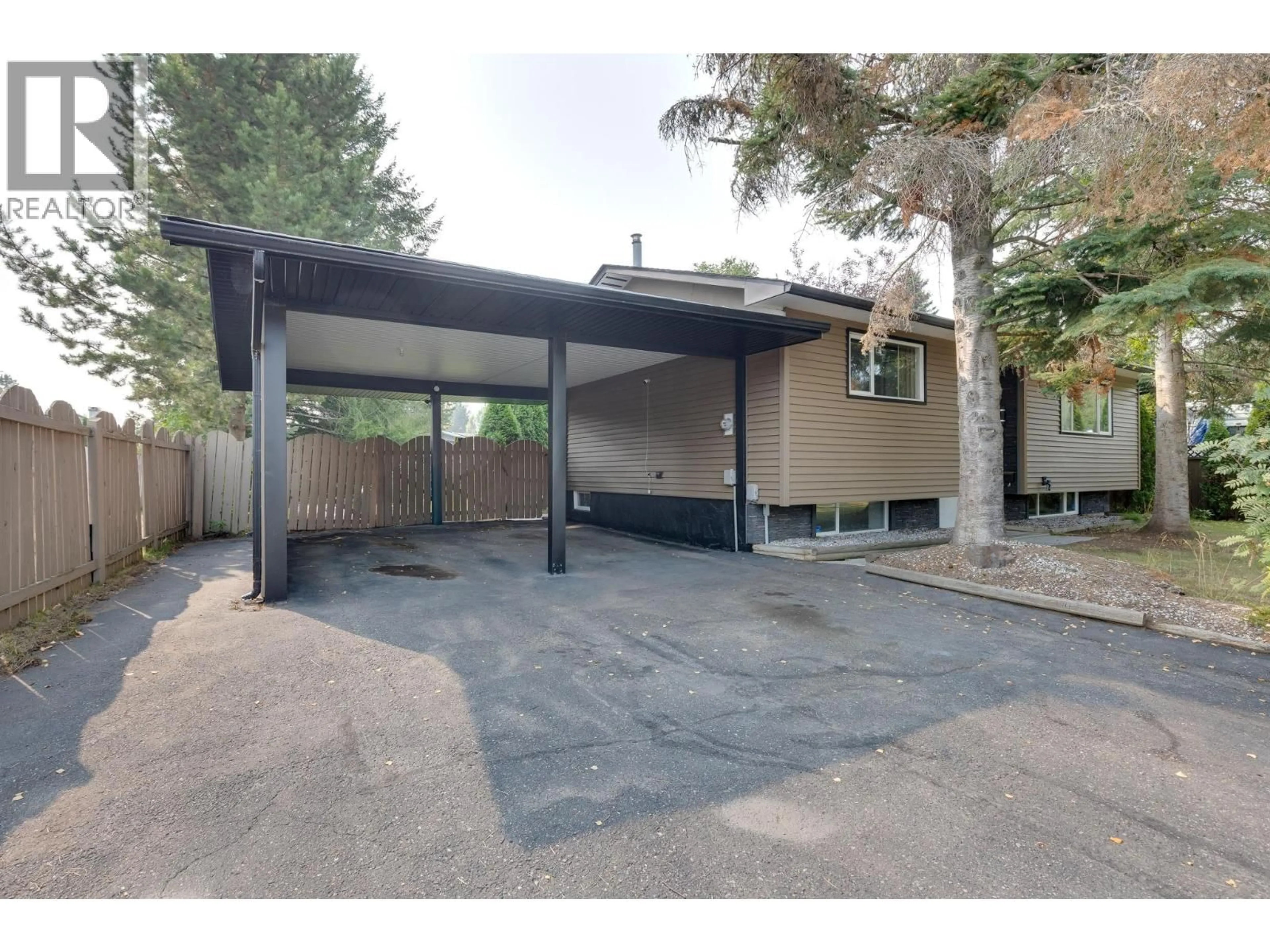Unknown for 7827 QUEENS CRESCENT, Prince George British Columbia V2N3H3