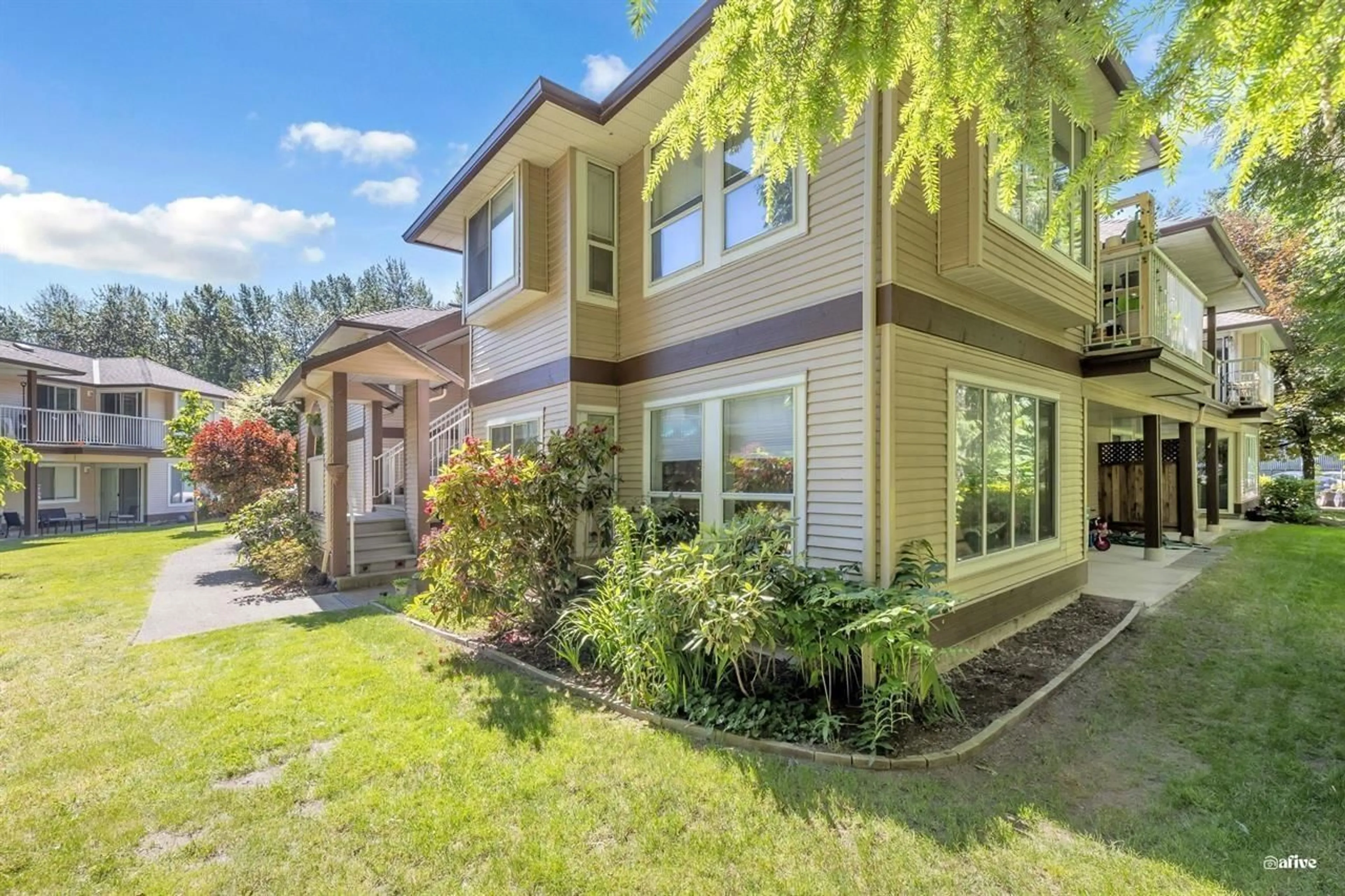 Home with vinyl exterior material, unknown for 202 - 1750 MCKENZIE, Abbotsford British Columbia V2S3Z3
