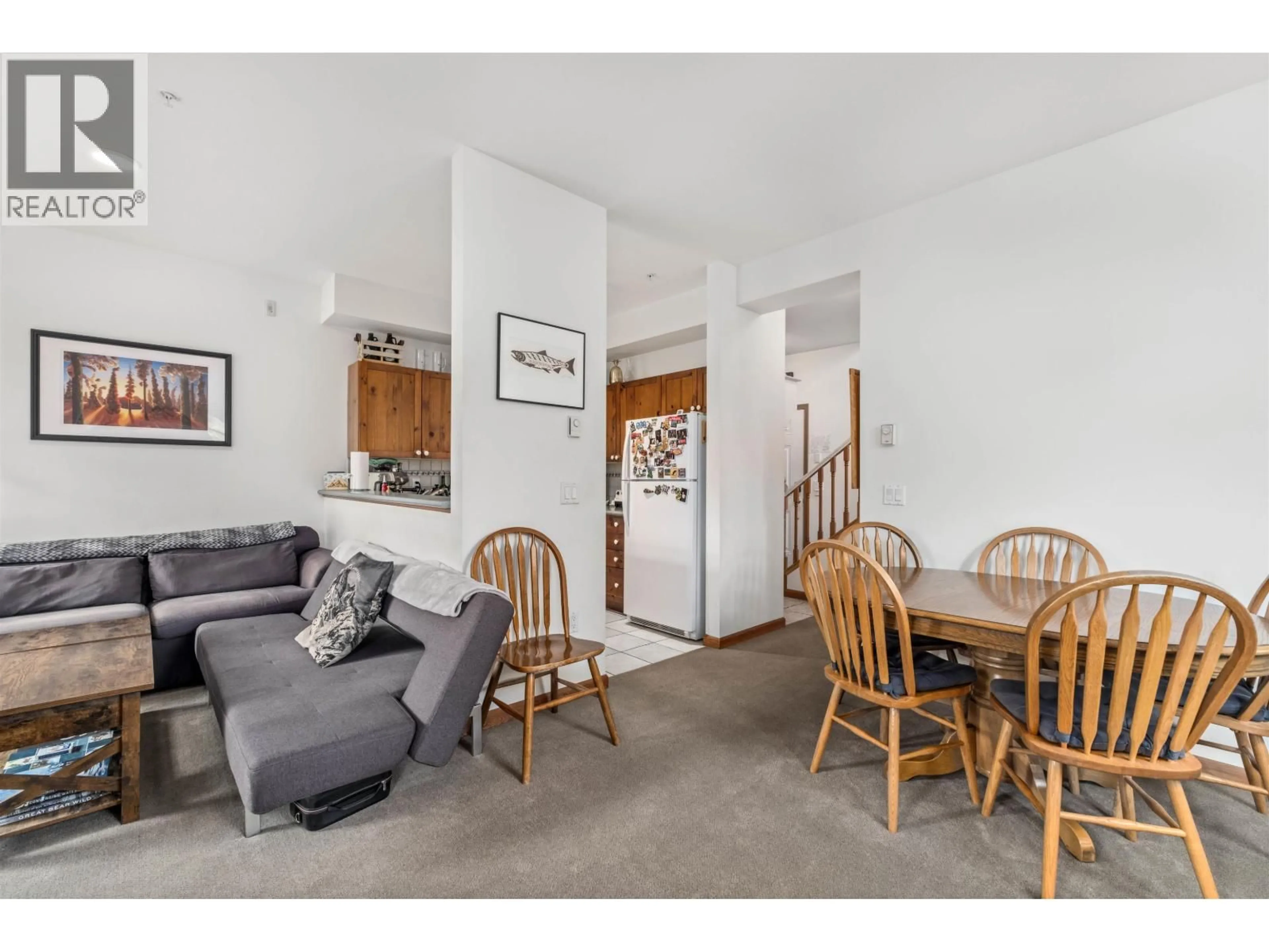 Living room with furniture, unknown for 3 - 4355 NORTHLANDS BOULEVARD, Whistler British Columbia V8E1C3