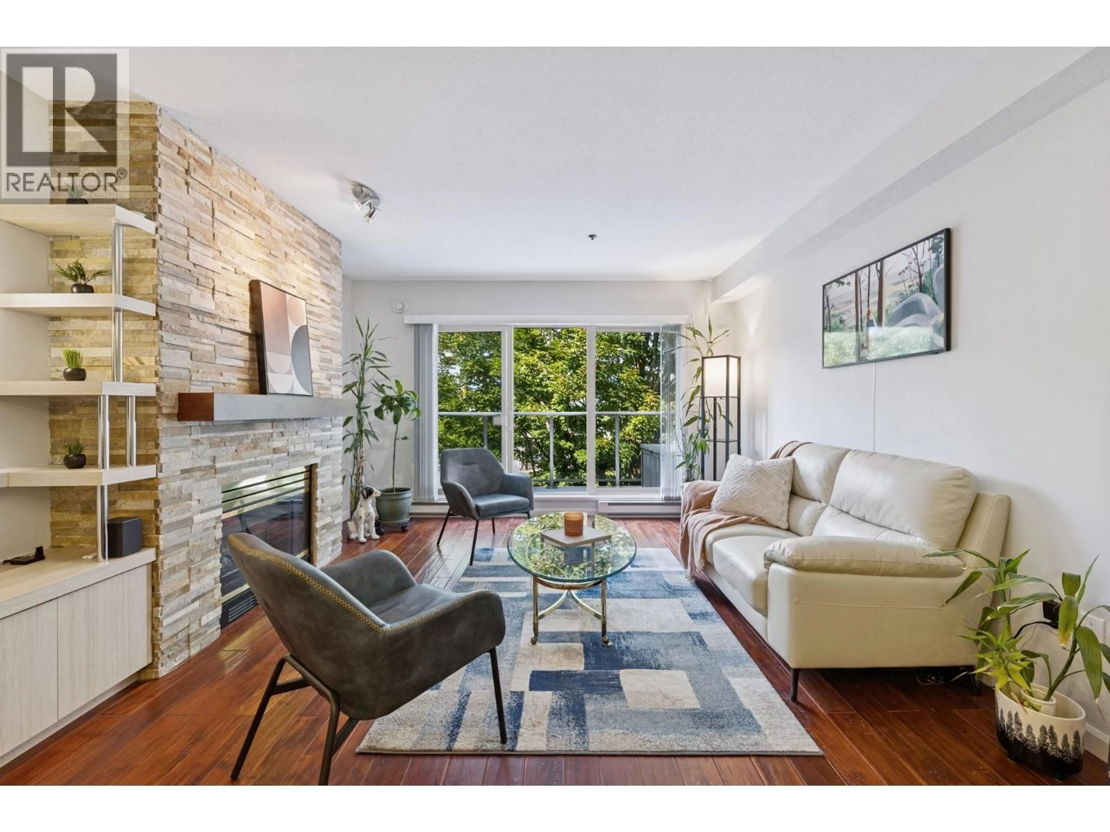 Living room with furniture, unknown for 305 - 980 21 AVENUE, Vancouver British Columbia V5Z1Z1