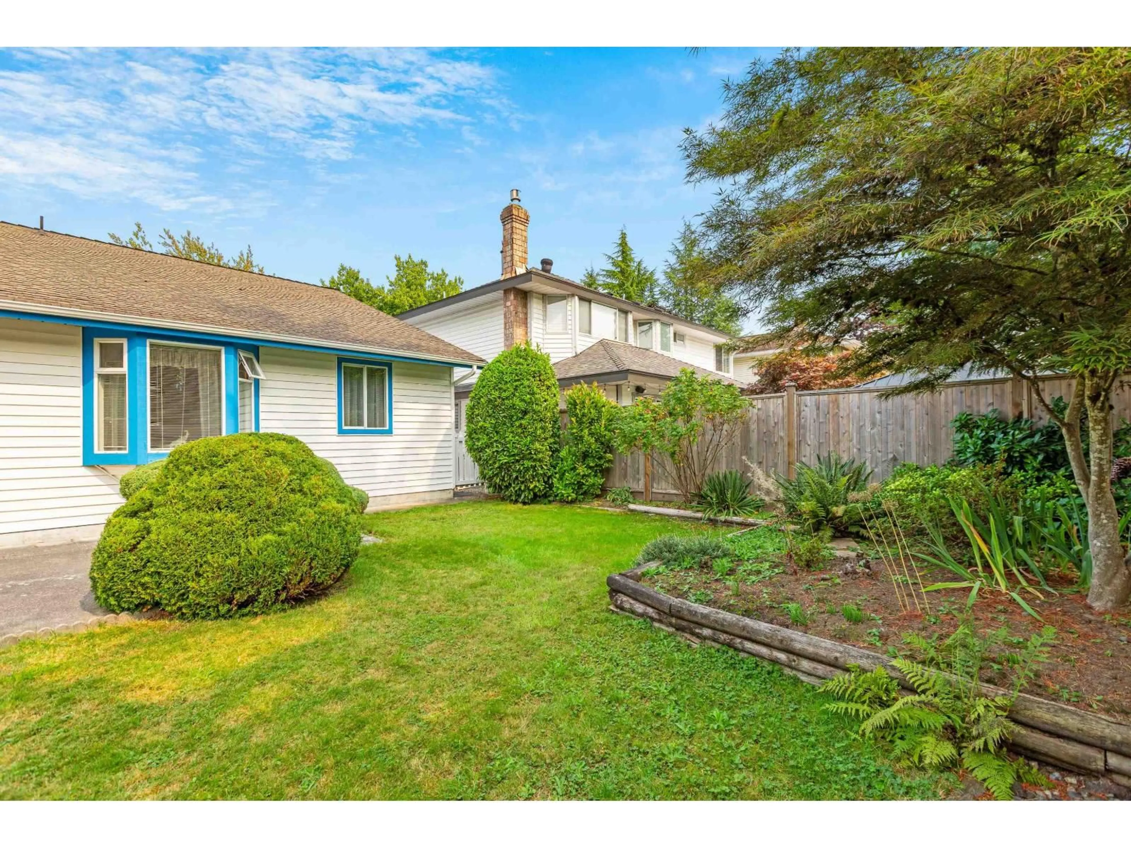 Patio, street for 21376 86A, Langley British Columbia V1M2A2