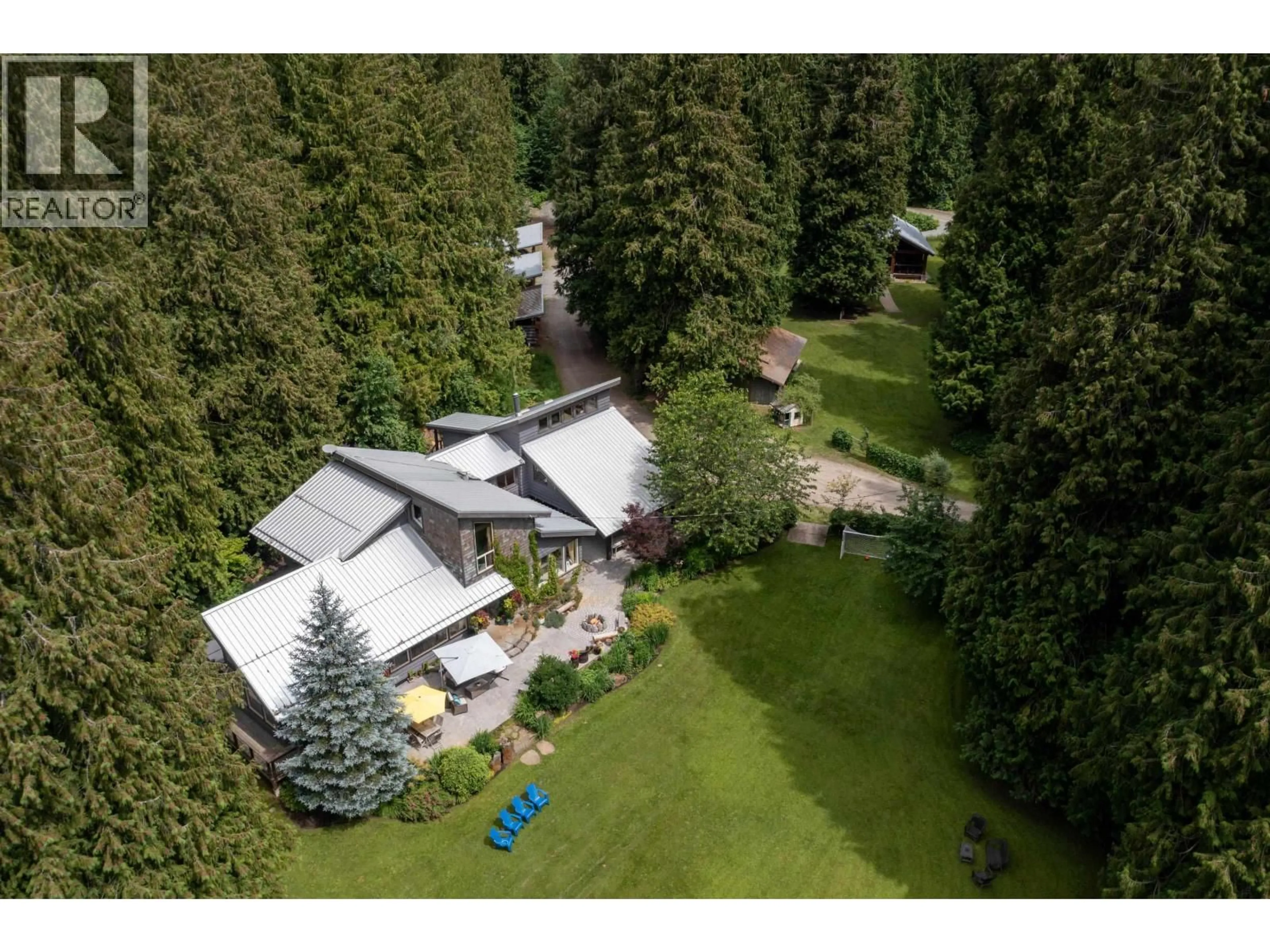A pic from outside/outdoor area/front of a property/back of a property/a pic from drone, forest/trees view for 7650 RYAN CREEK ROAD, Pemberton British Columbia V0N2L2