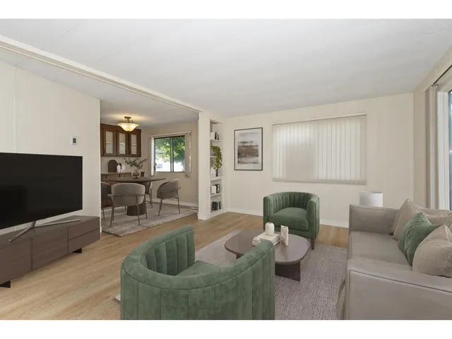 58 - 8220 KING GEORGE BOULEVARD, Surrey 3