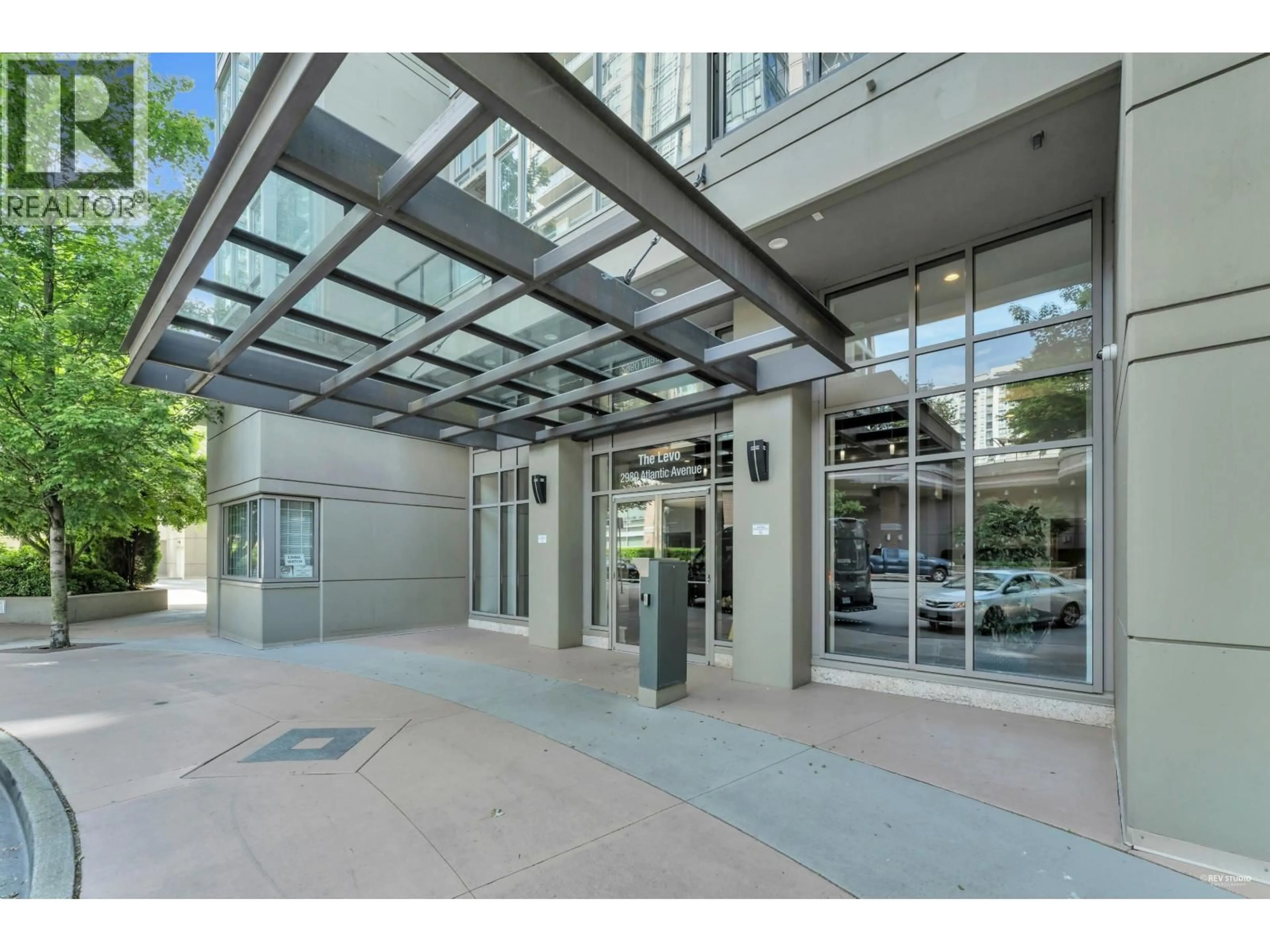 Indoor foyer for 3003 - 2980 ATLANTIC AVENUE, Coquitlam British Columbia V3B0G2