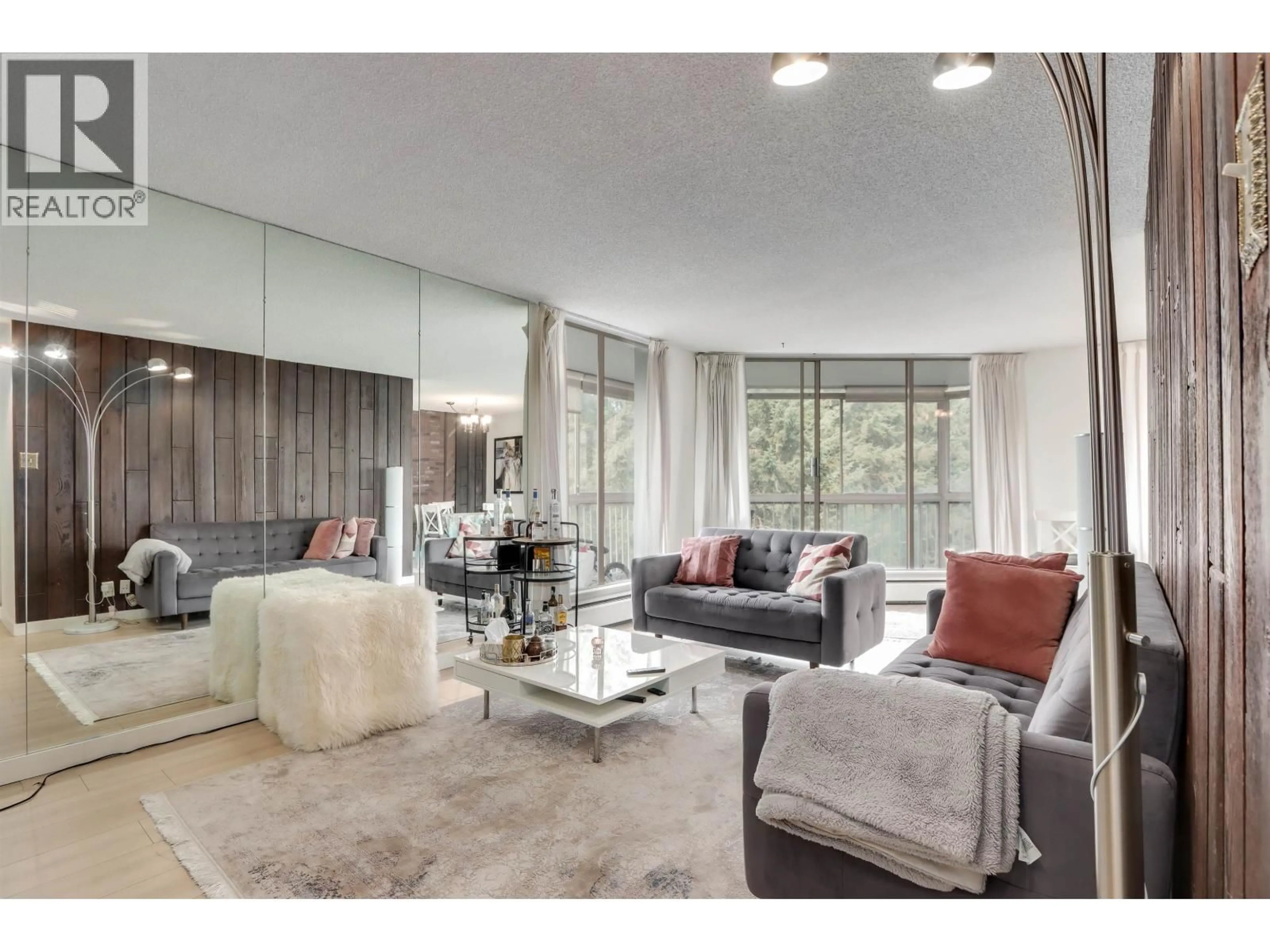 Living room with furniture, unknown for 1004 - 2024 FULLERTON AVENUE, North Vancouver British Columbia V7P3G4