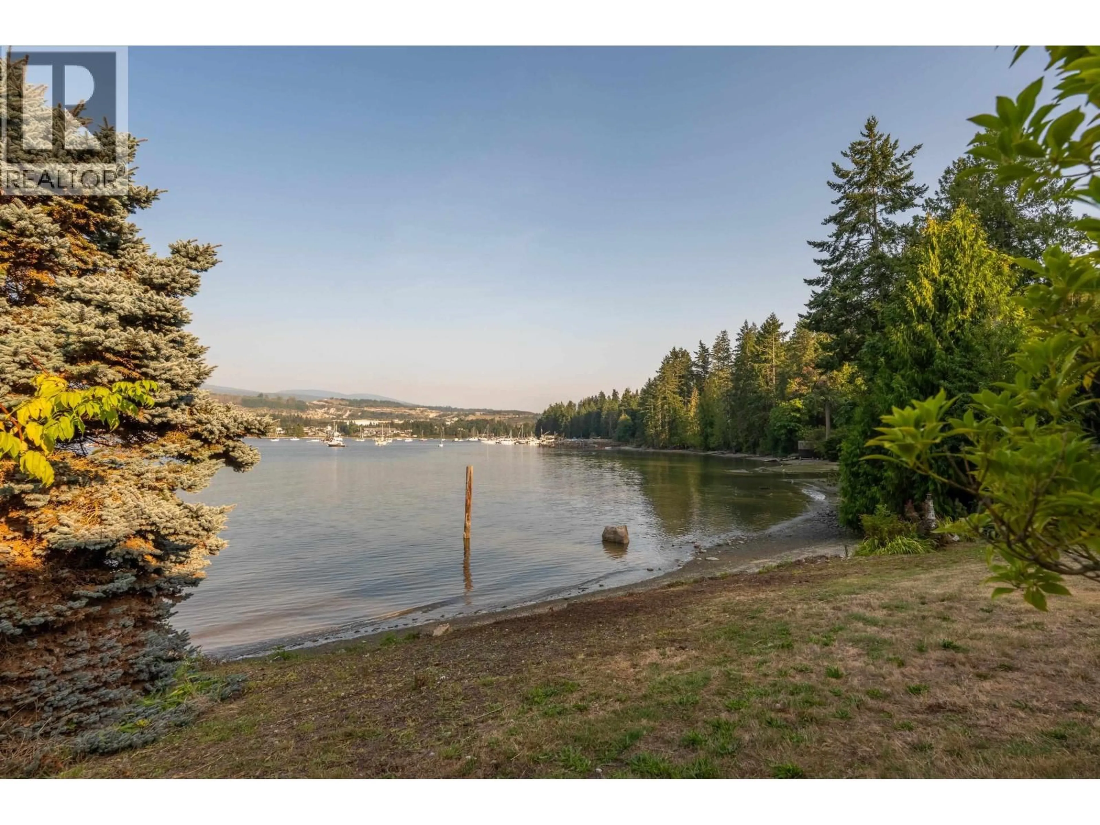 Unknown for 5883 SPRAY STREET, Sechelt British Columbia V7Z0L7