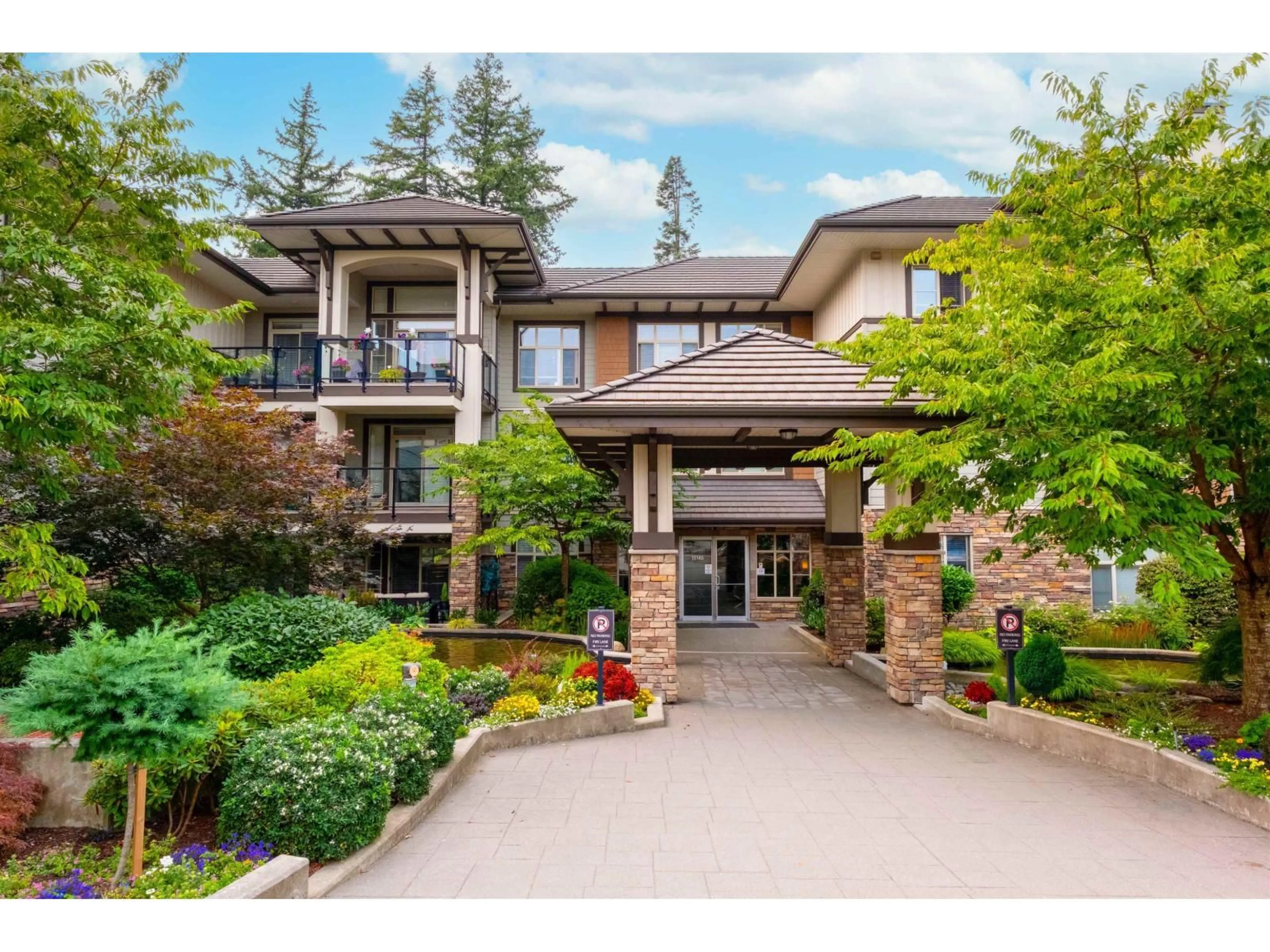 Unknown for 203 - 15145 36, Surrey British Columbia V3Z4R3