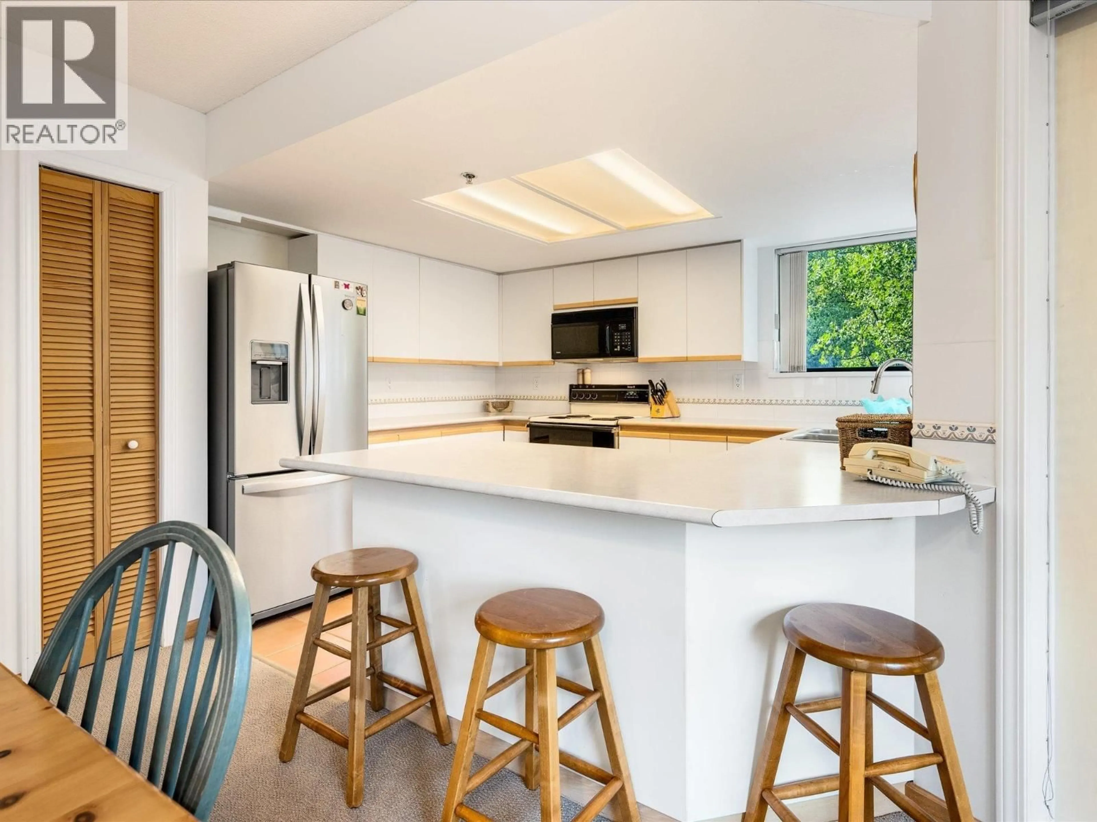Open concept kitchen, unknown for 129 - 3309 PTARMIGAN PLACE, Whistler British Columbia V8E0V6