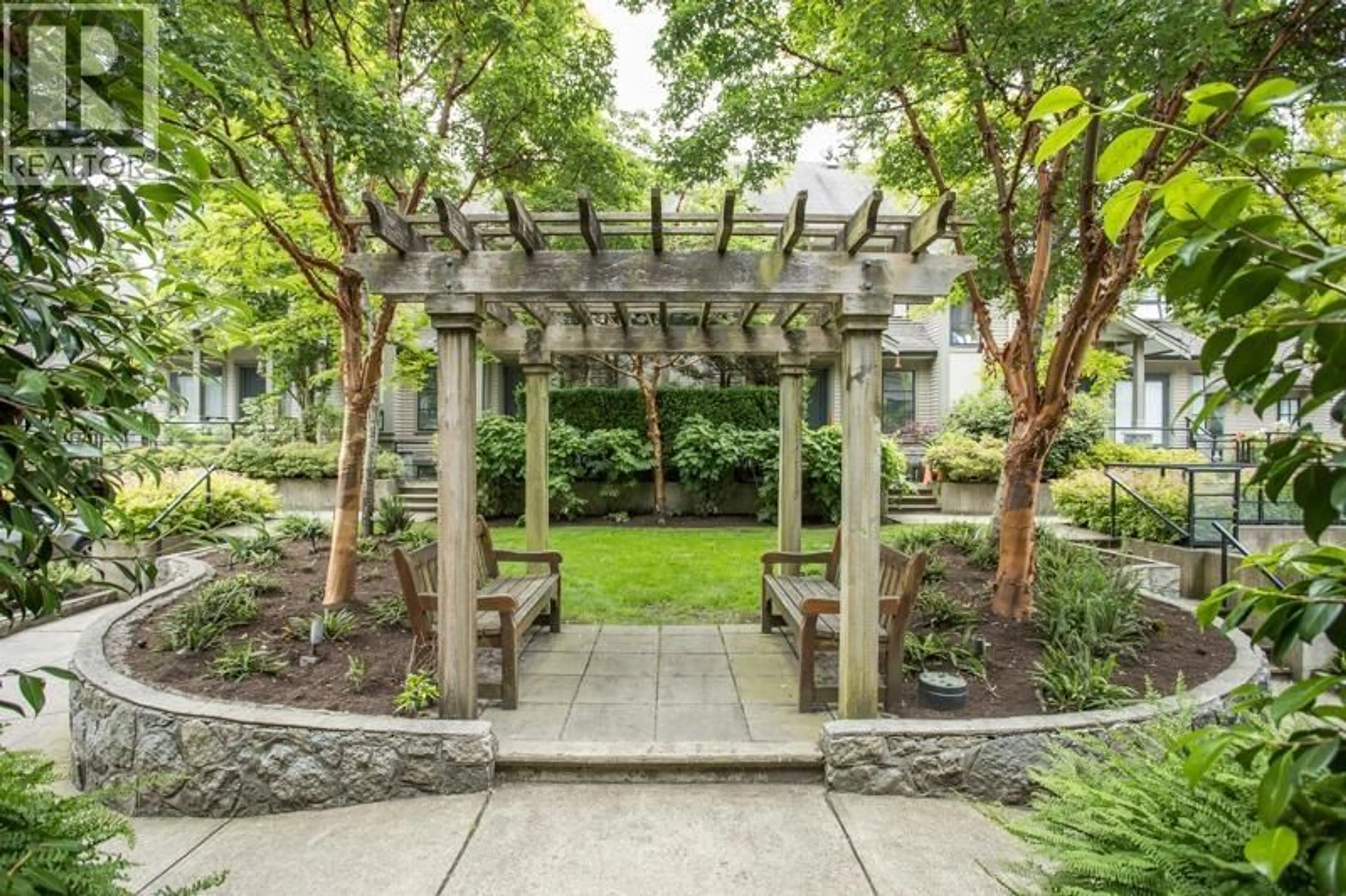 Patio, street for 10 - 3150 SUNNYHURST ROAD, North Vancouver British Columbia V7K2G3