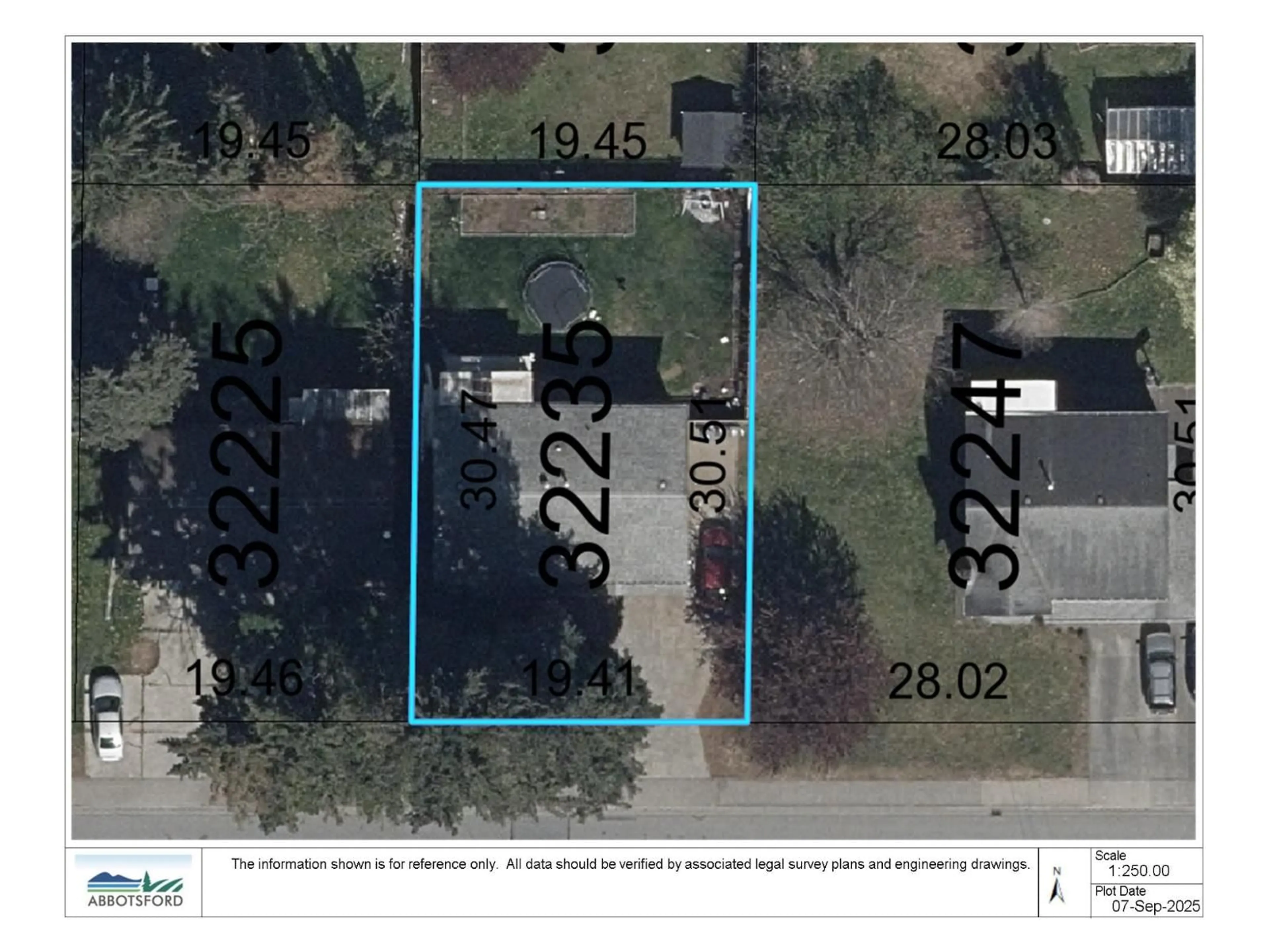 A pic from outside/outdoor area/front of a property/back of a property/a pic from drone, street for 32235 MARSHALL, Abbotsford British Columbia V2T1A5