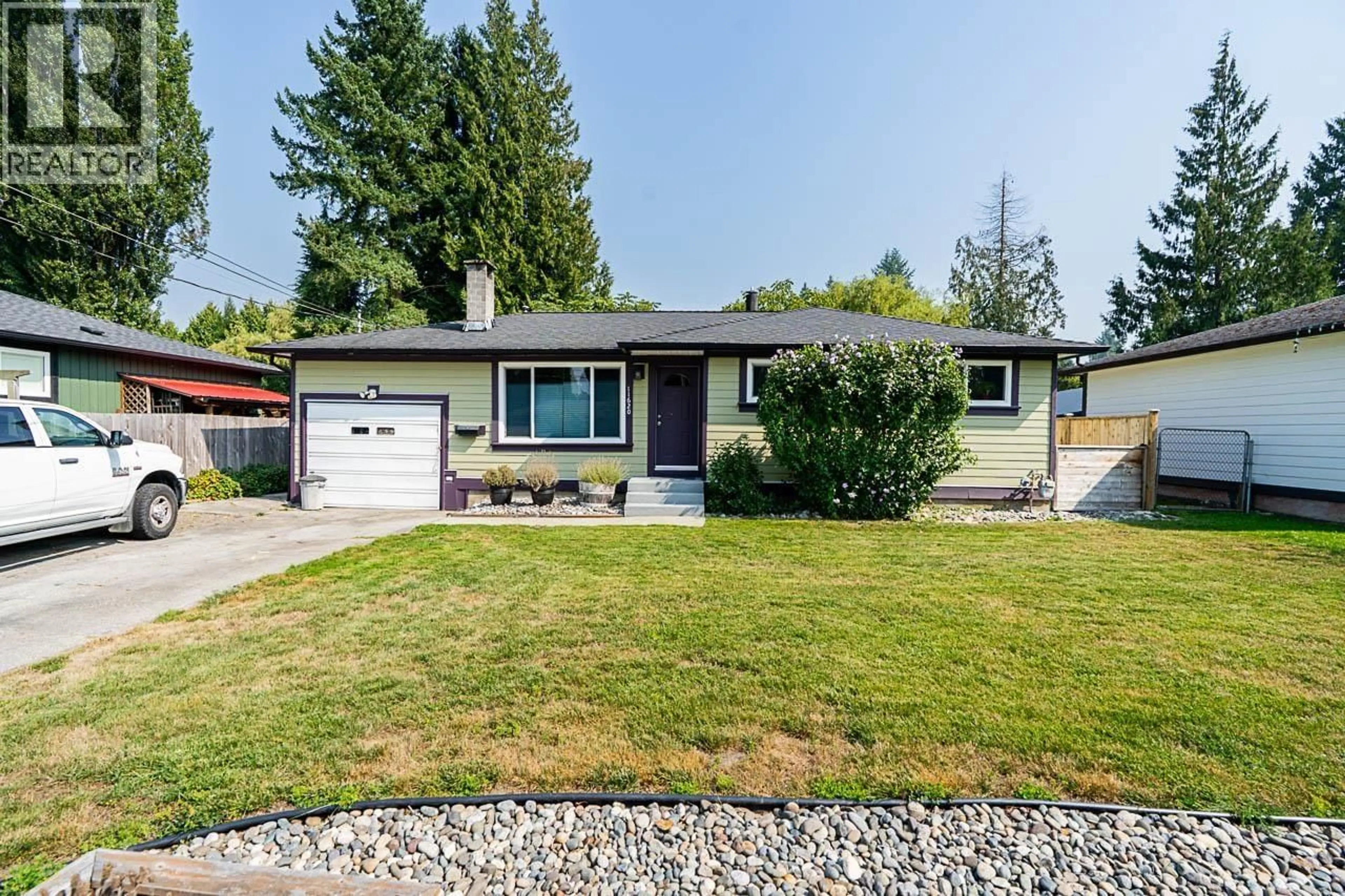 Home with vinyl exterior material, street for 11620 210 STREET, Maple Ridge British Columbia V2X4Y1