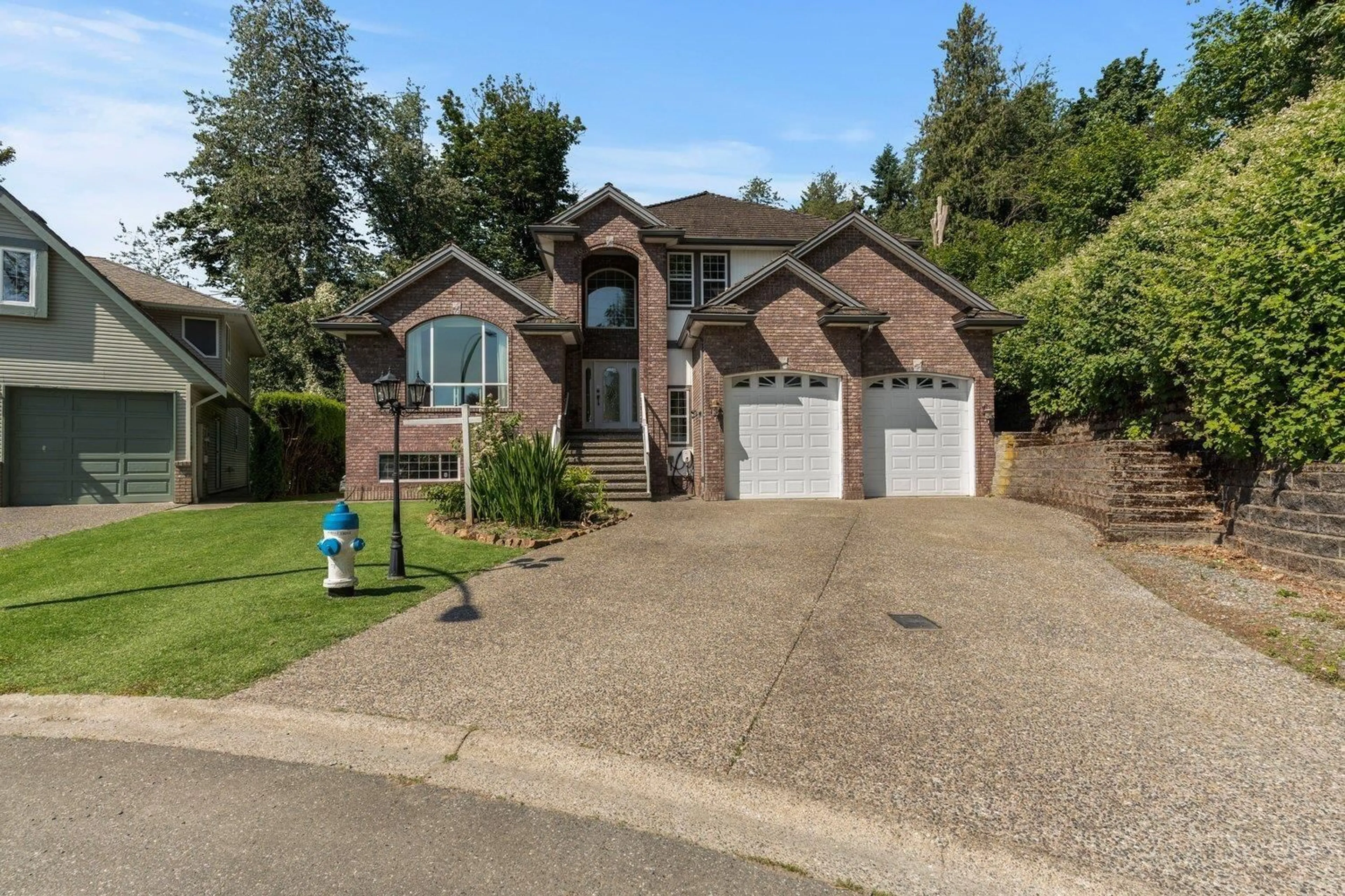 Home with brick exterior material, street for 36477 COUNTRY, Abbotsford British Columbia V3G1M2