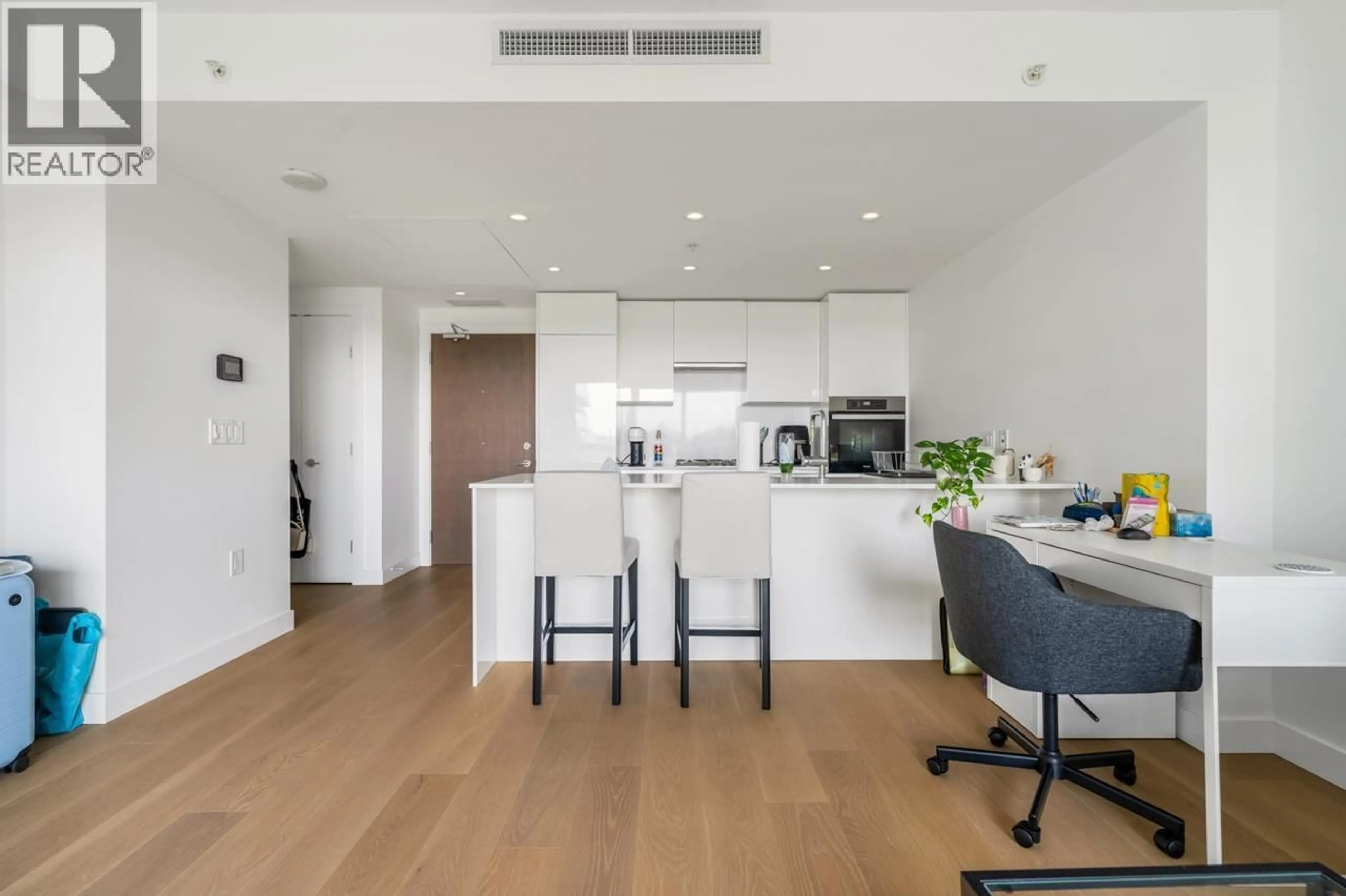 Unknown for 710 - 5766 GILBERT ROAD, Richmond British Columbia V6X1B7
