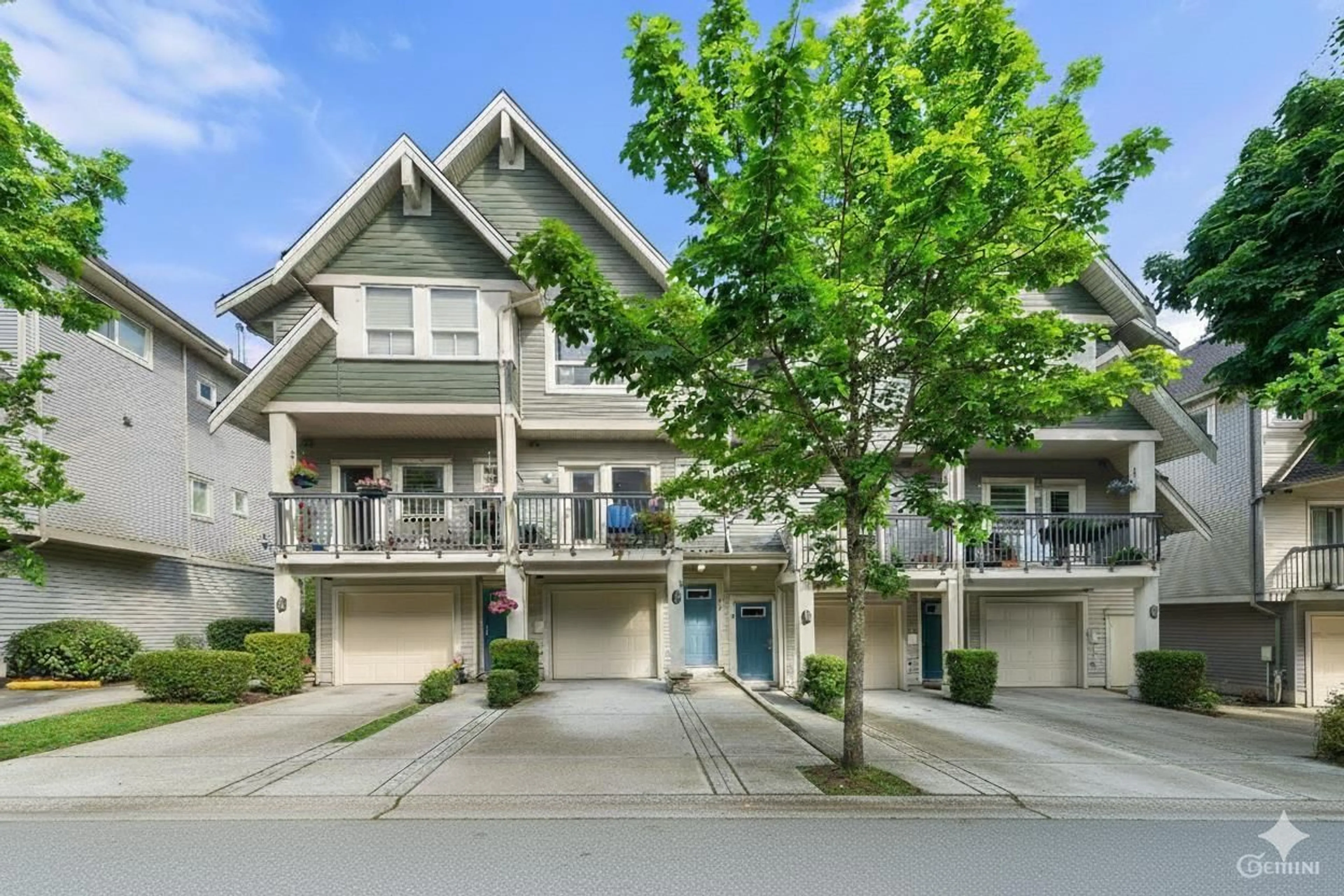 A pic from outside/outdoor area/front of a property/back of a property/a pic from drone, street for 10 - 15065 58, Surrey British Columbia V3S8Z5