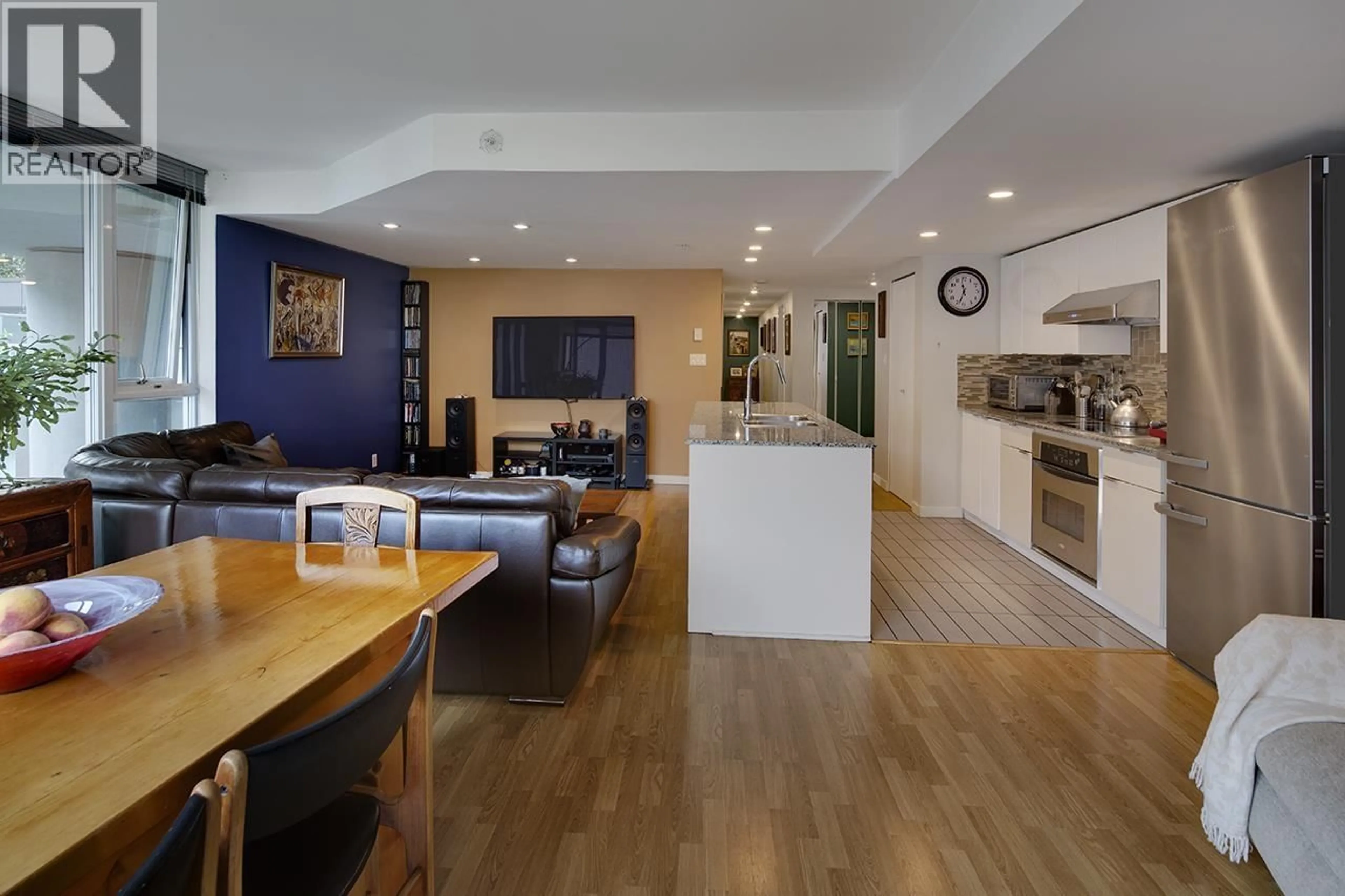 Open concept kitchen, wood/laminate floor for 609 - 788 HAMILTON STREET, Vancouver British Columbia V6B0E9