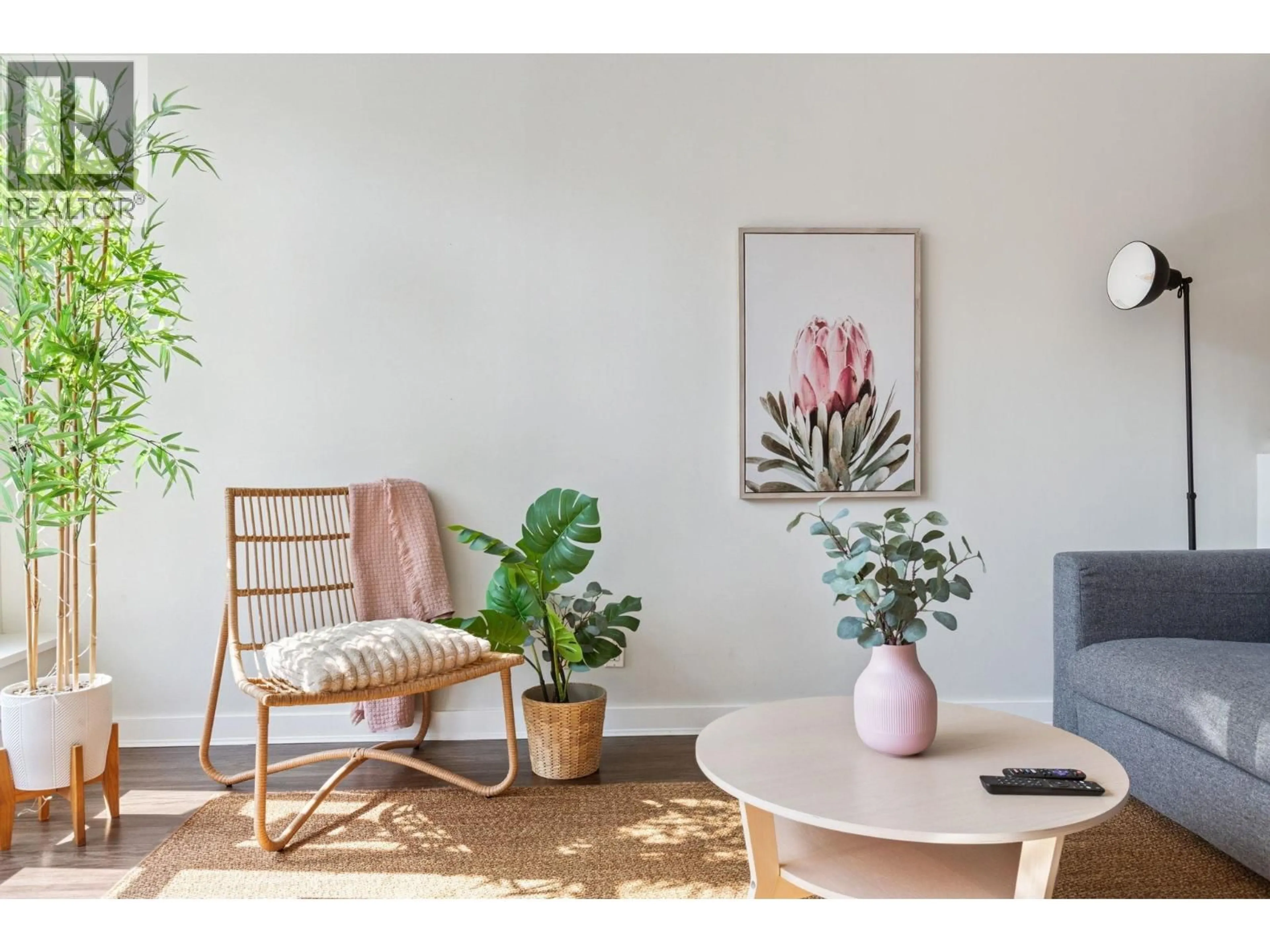 Living room with furniture, unknown for 509 - 1249 GRANVILLE STREET, Vancouver British Columbia V6Z1M5