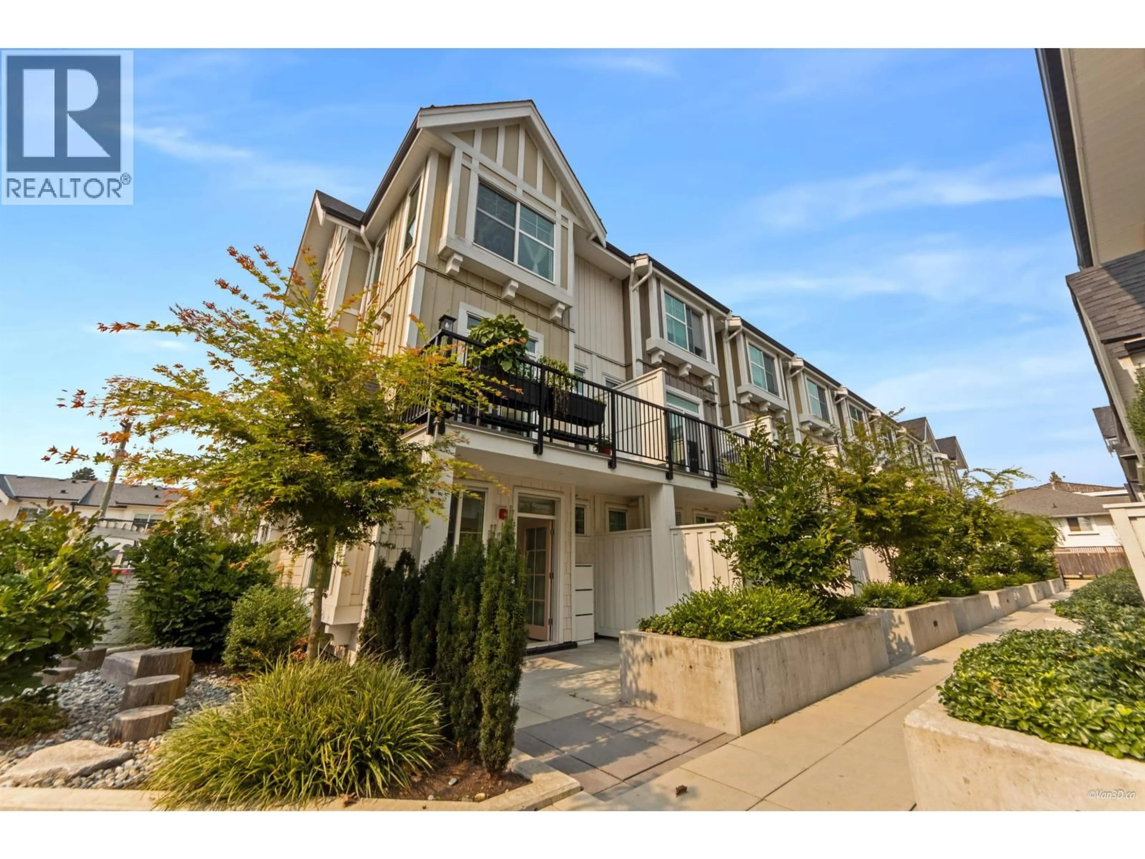 Patio, street for 109 - 707 ROBINSON STREET, Coquitlam British Columbia V3J0M9