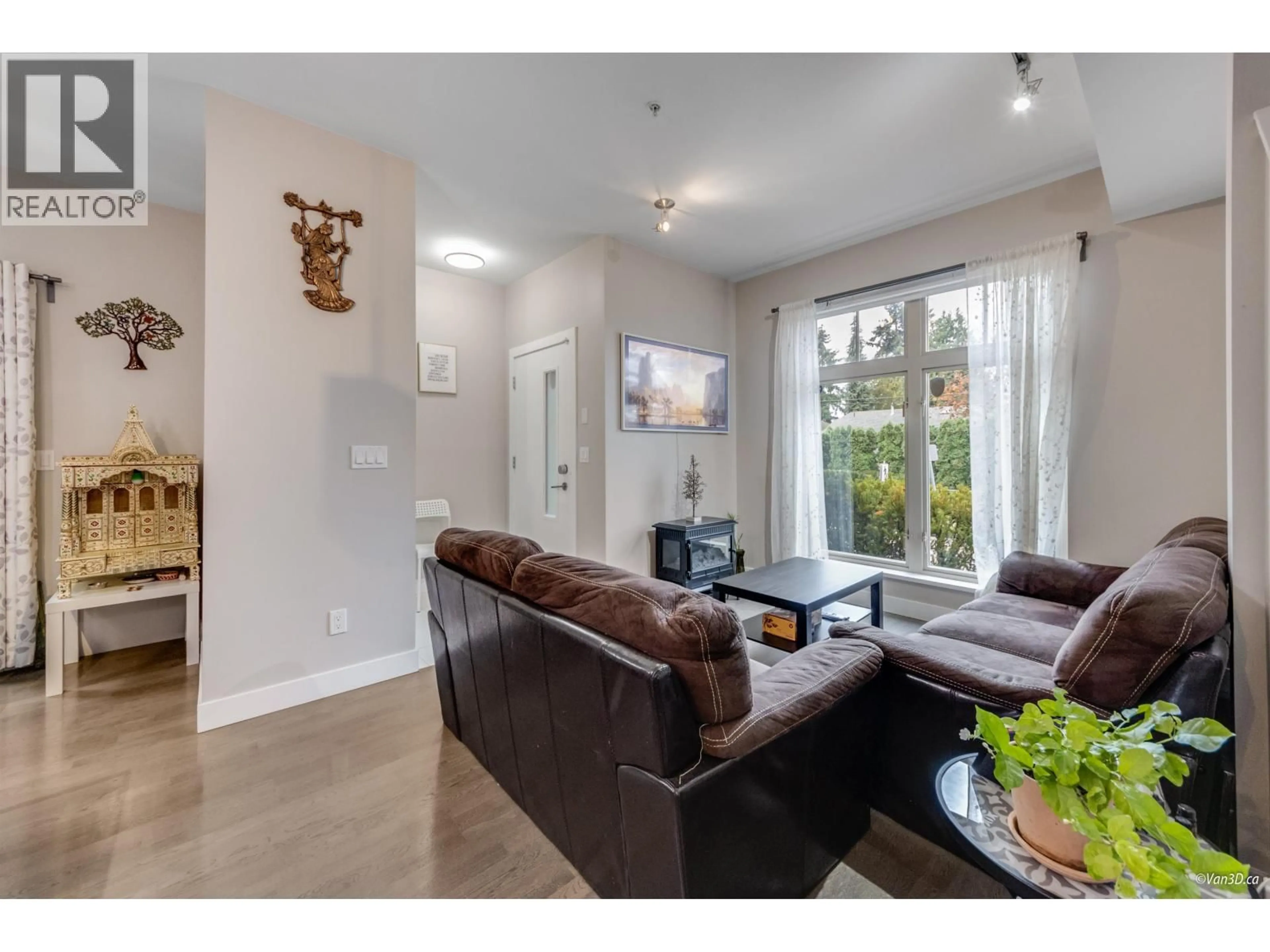 Living room with furniture, unknown for 9 - 10119 RIVER DRIVE, Richmond British Columbia V6X0K8