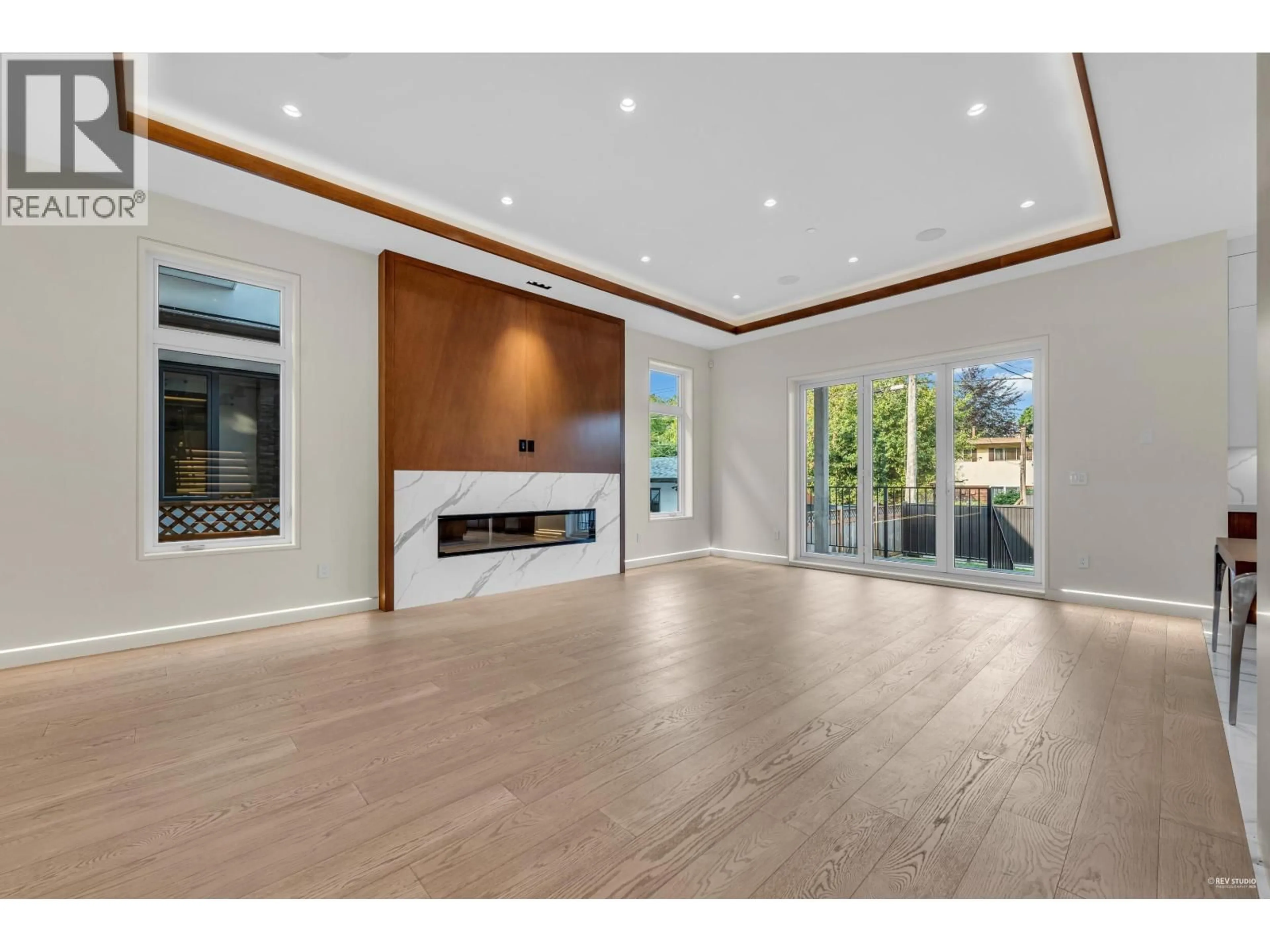 Unknown for 4465 WALLACE STREET, Vancouver British Columbia V6S2J5
