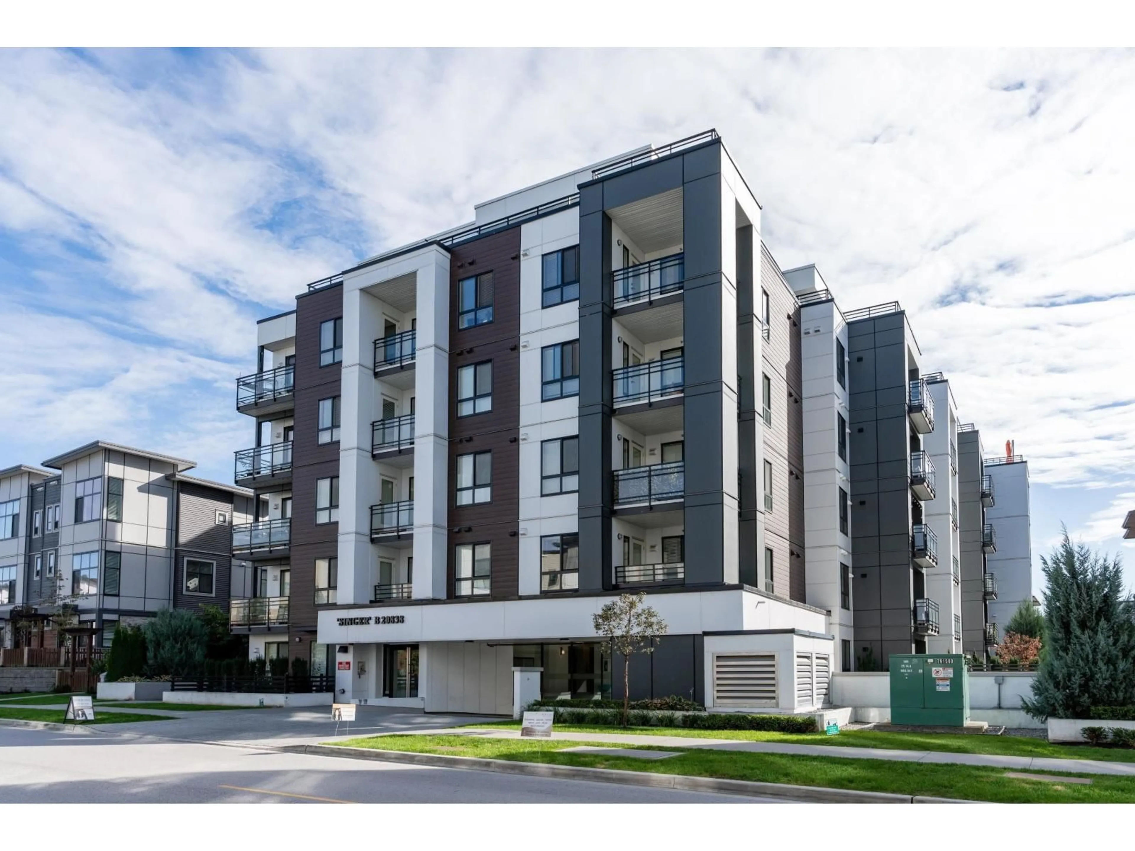 Unknown for B302 - 20838 78B, Langley British Columbia V2Y3M2