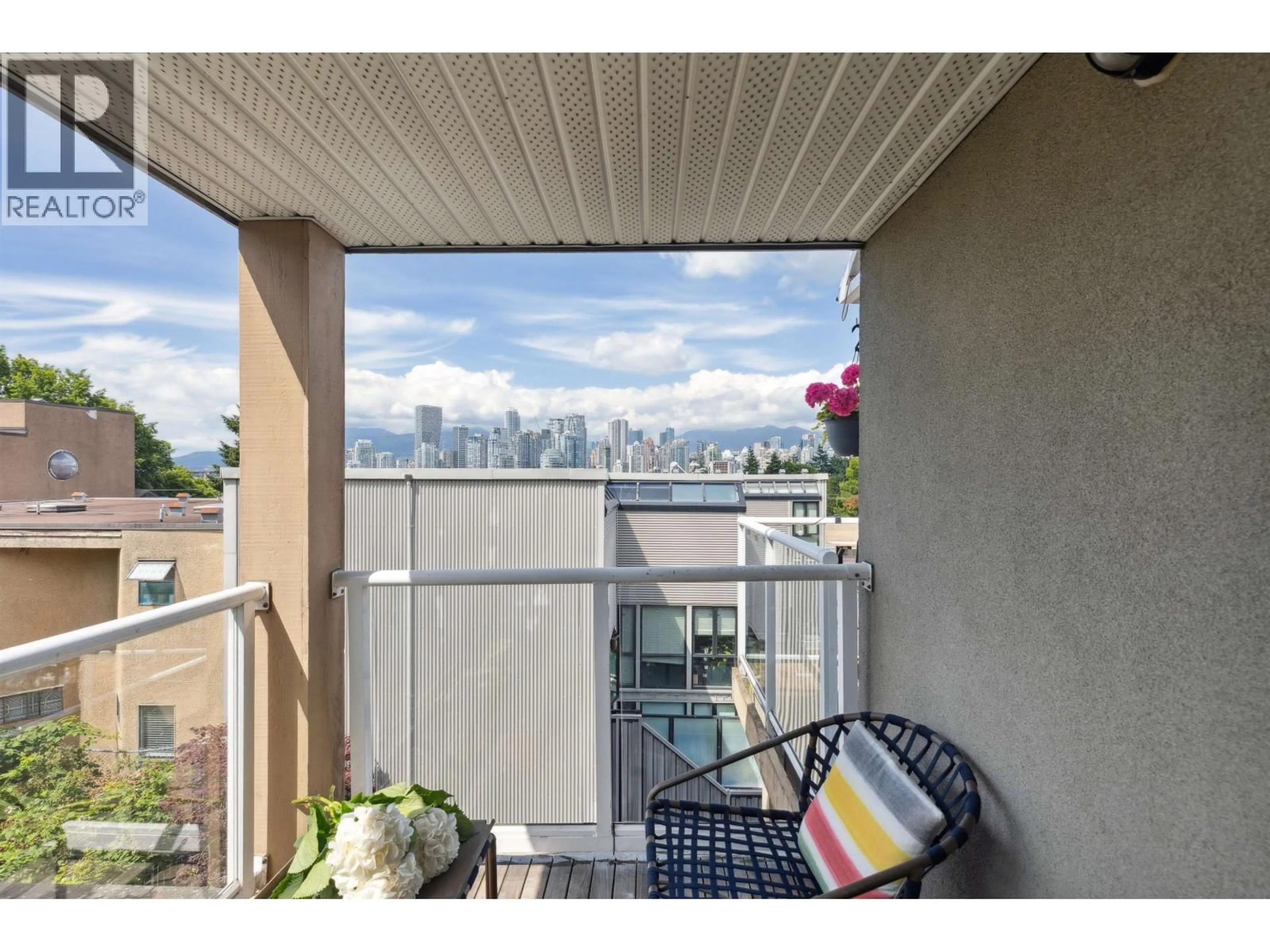 Balcony in the apartment, city buildings view from balcony for 105 - 953 8TH AVENUE, Vancouver British Columbia V5Z1E4