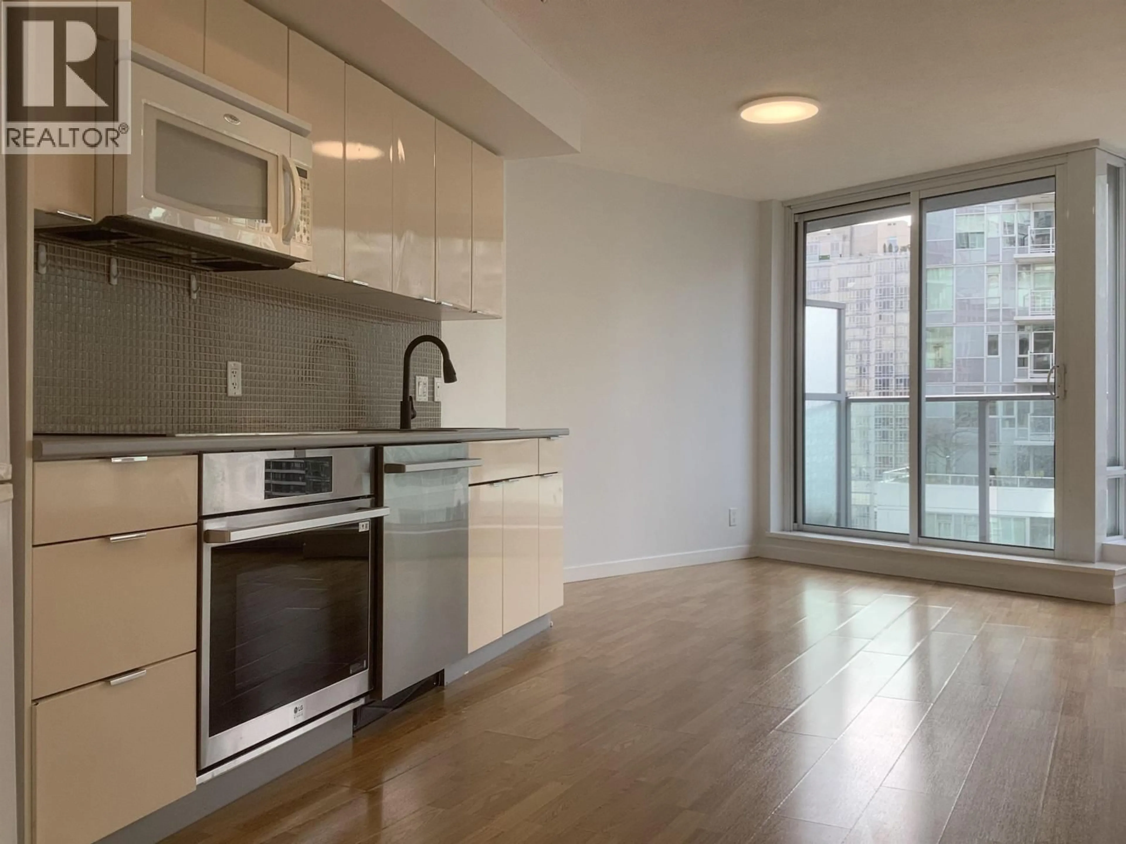Unknown for 1108 - 233 ROBSON STREET, Vancouver British Columbia V6B0E7