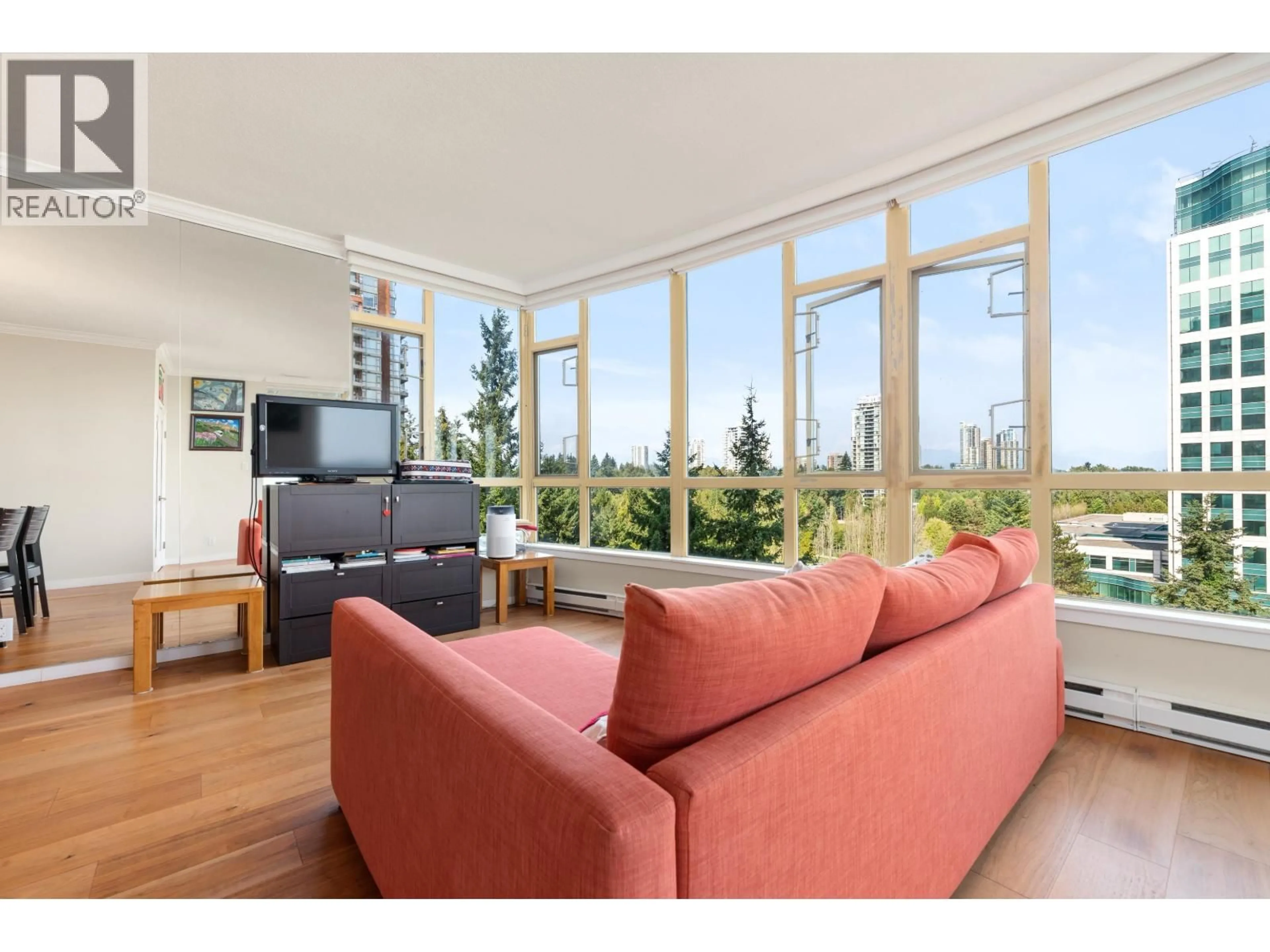 Living room with furniture, unknown for 905 - 6888 STATION HILL DRIVE, Burnaby British Columbia V3N4X5