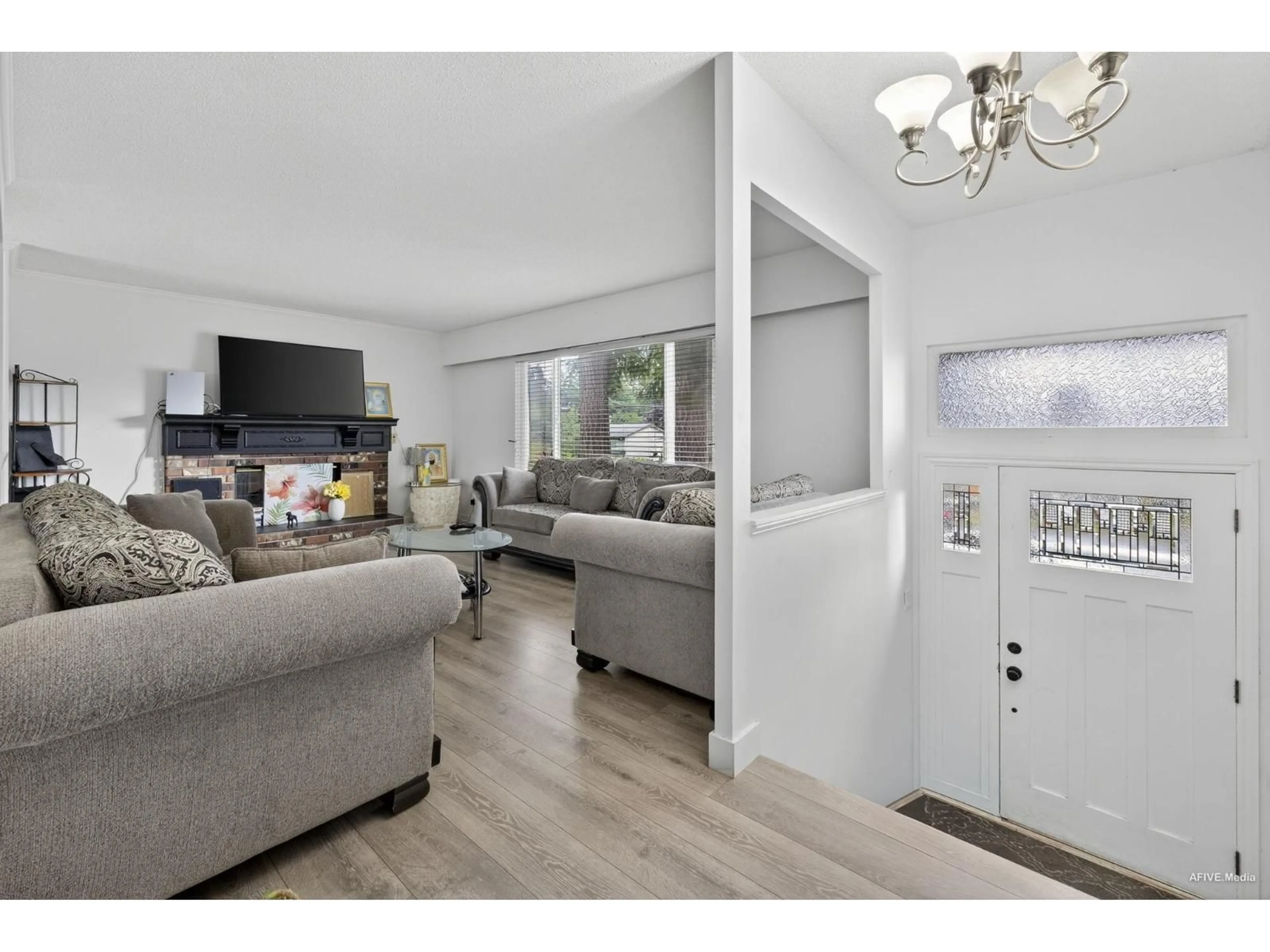 Living room with furniture, unknown for 11677 81A, Delta British Columbia V3C2A8