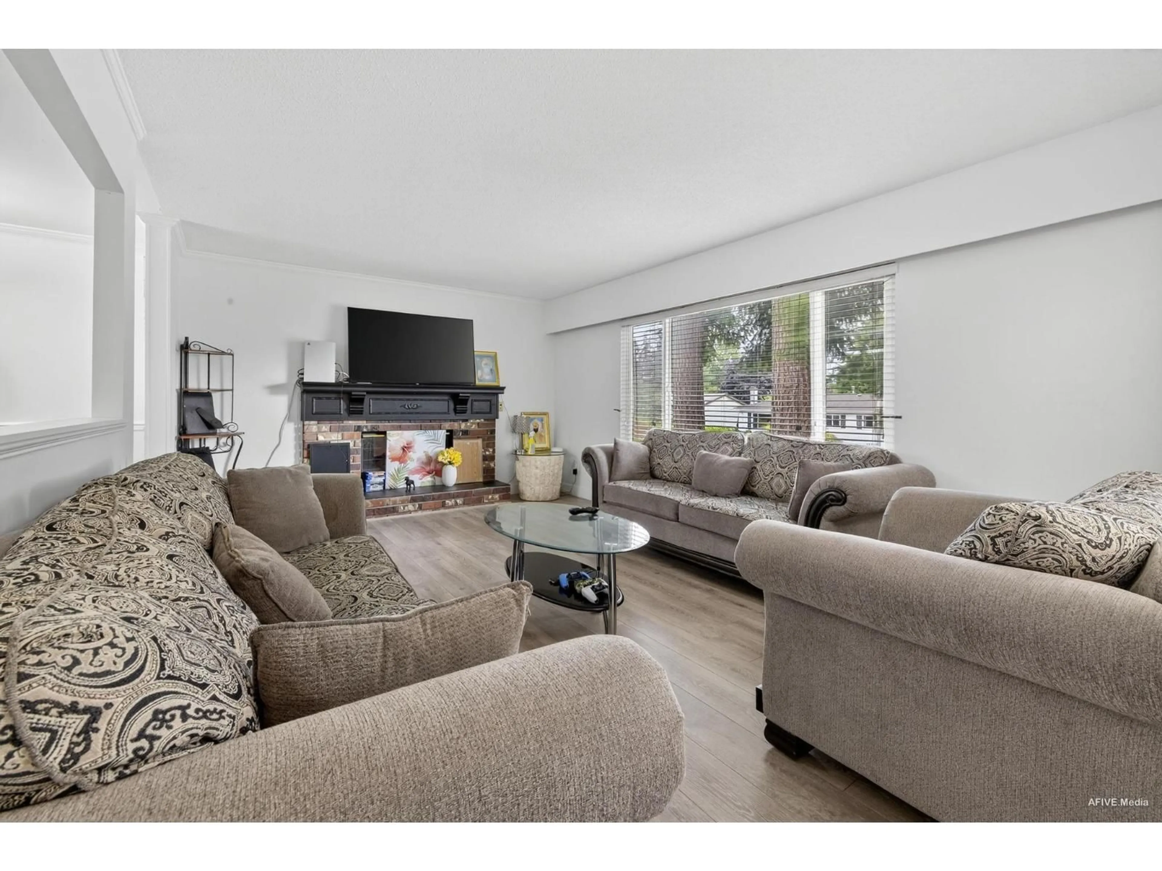 Living room with furniture, unknown for 11677 81A, Delta British Columbia V3C2A8