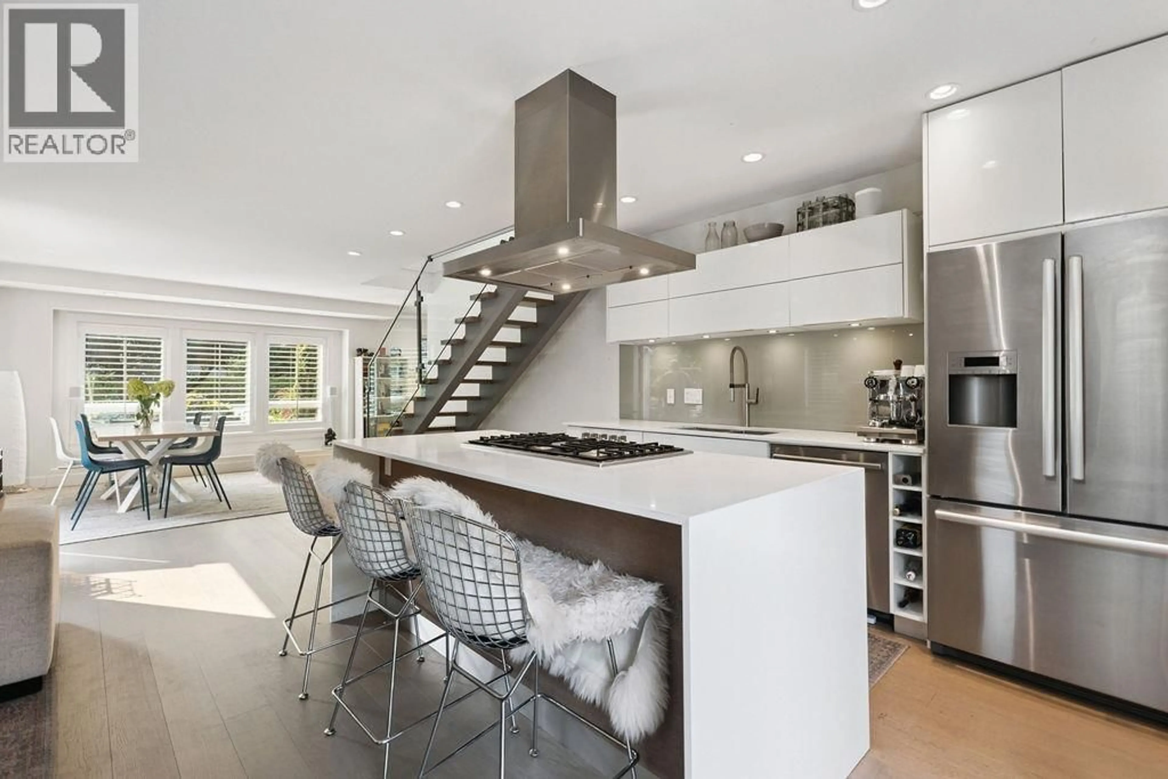 Contemporary kitchen, unknown for 2108 BERKLEY AVENUE, North Vancouver British Columbia V7H1Z7