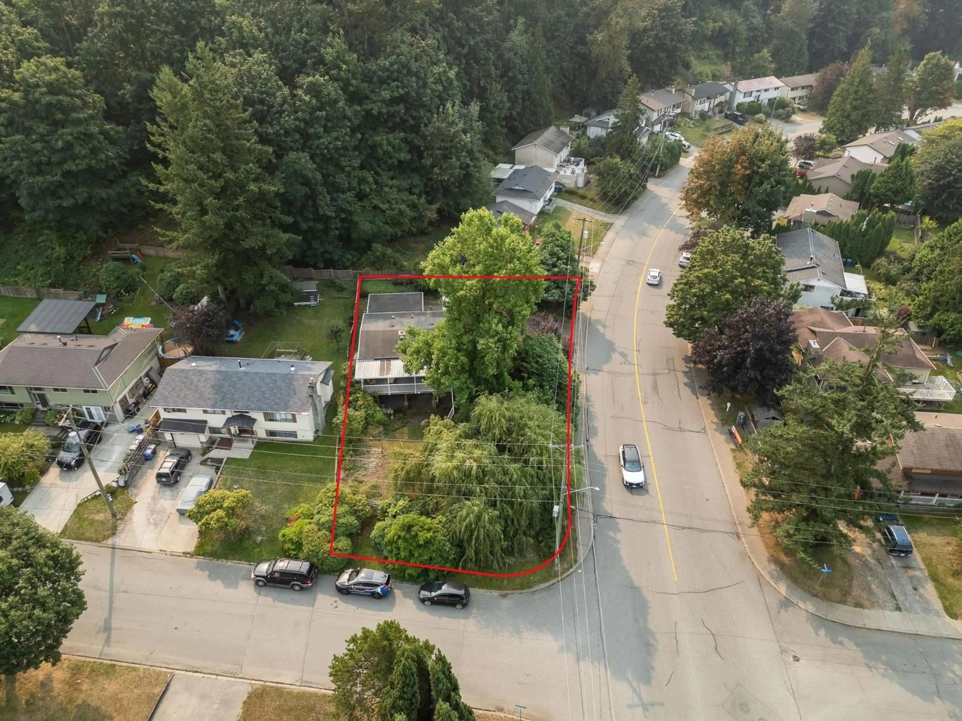 A pic from outside/outdoor area/front of a property/back of a property/a pic from drone, unknown for 35140 MCKEE, Abbotsford British Columbia V2S5S1